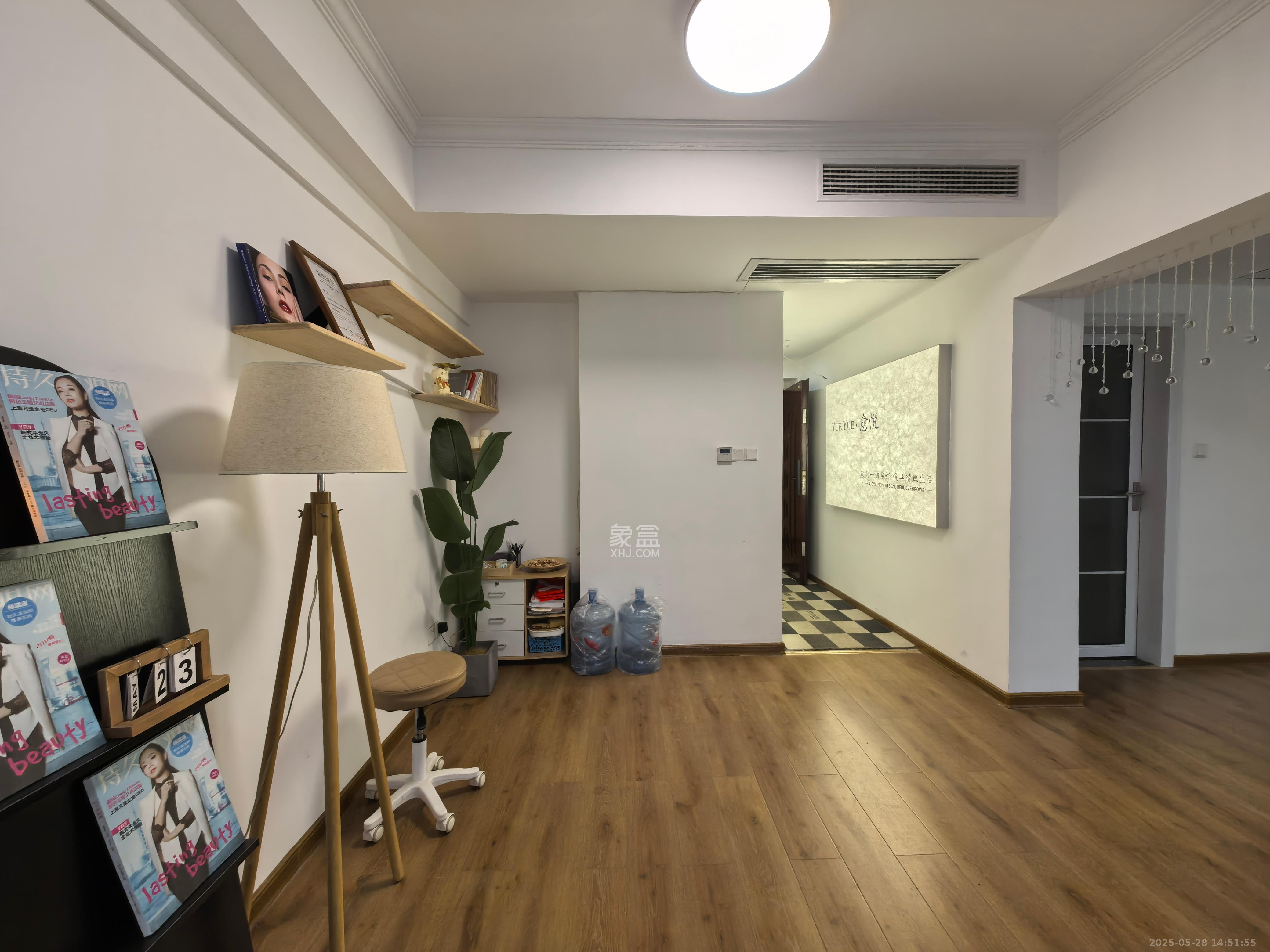 保利国际广场 1室1厅1卫 4000.0元/月 保利国际广场 1室1厅1卫 4000.0元/月室内图