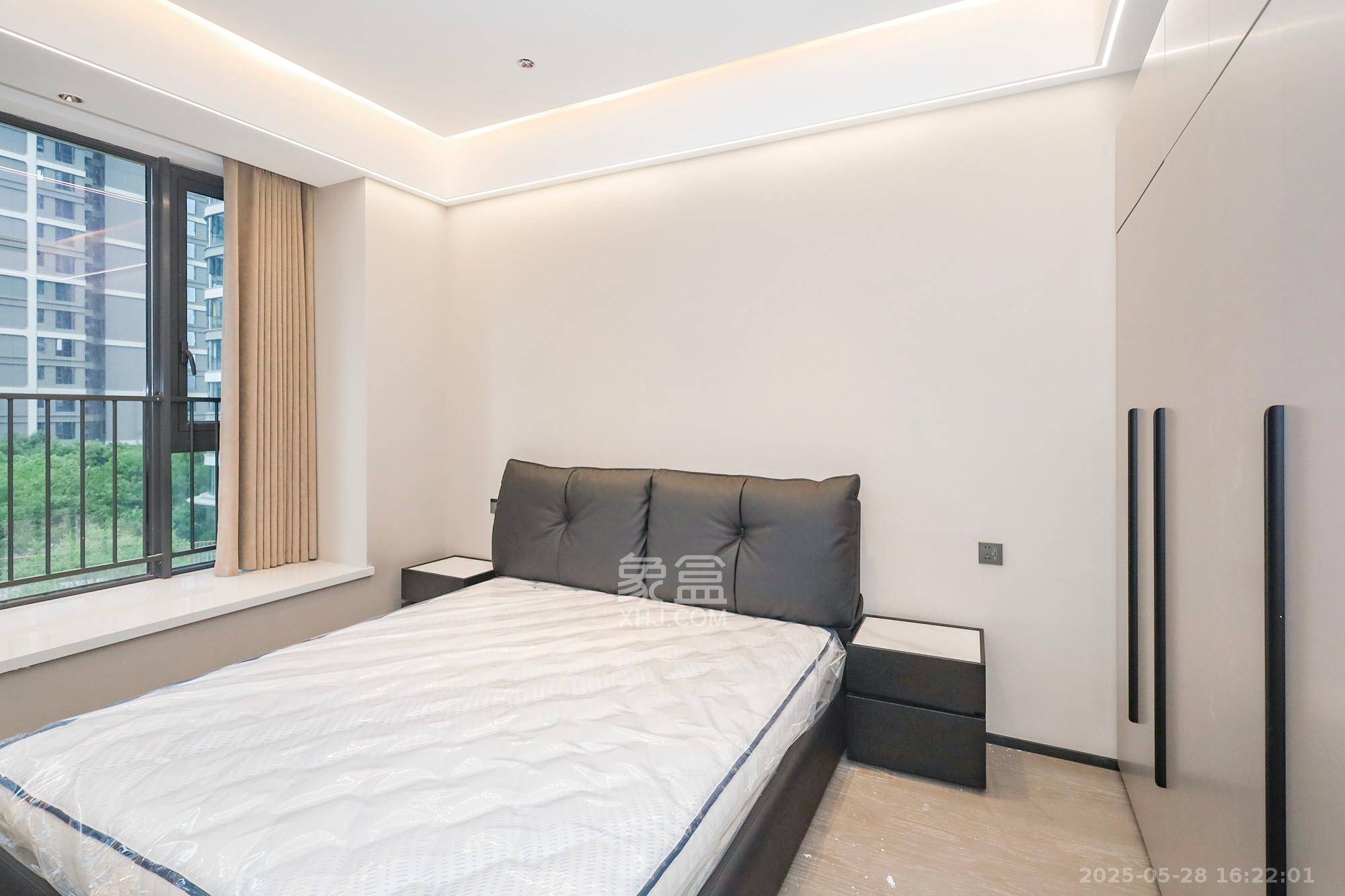 旭辉铂悦湘江 4室2厅4卫 718.0万 旭辉铂悦湘江 4室2厅4卫 718.0万卧室