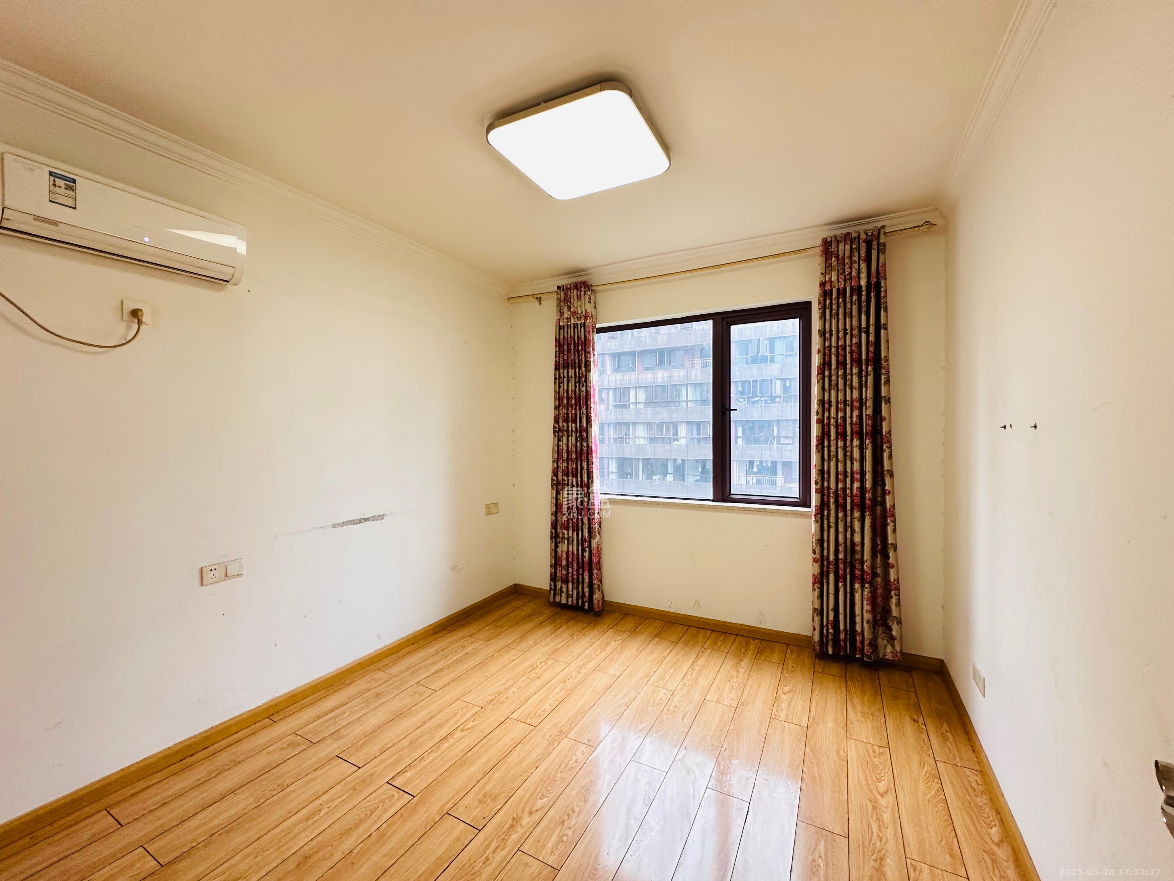 中惠锦堂  4室2厅2卫    3500.0元/月室内图