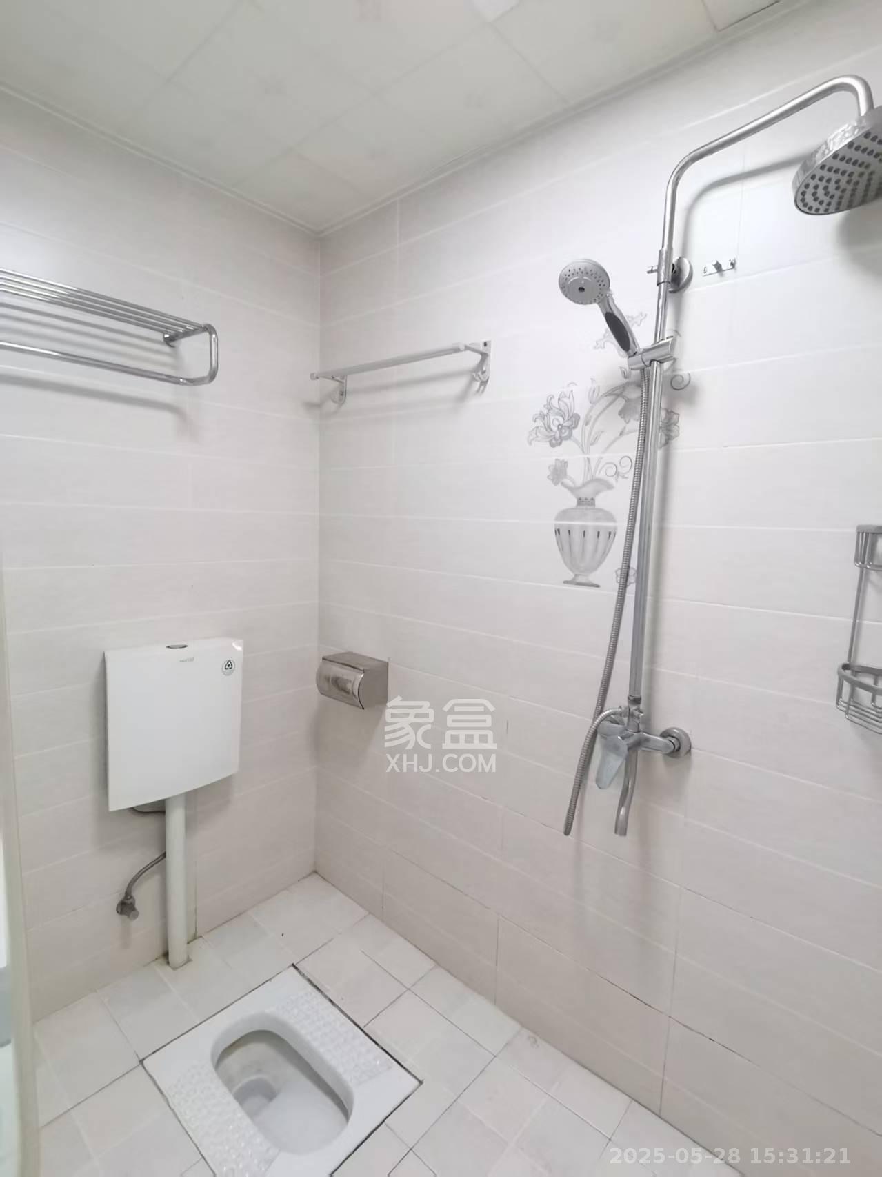 中海梅溪湖壹号  3室2厅1卫   2800.00元/月室内图