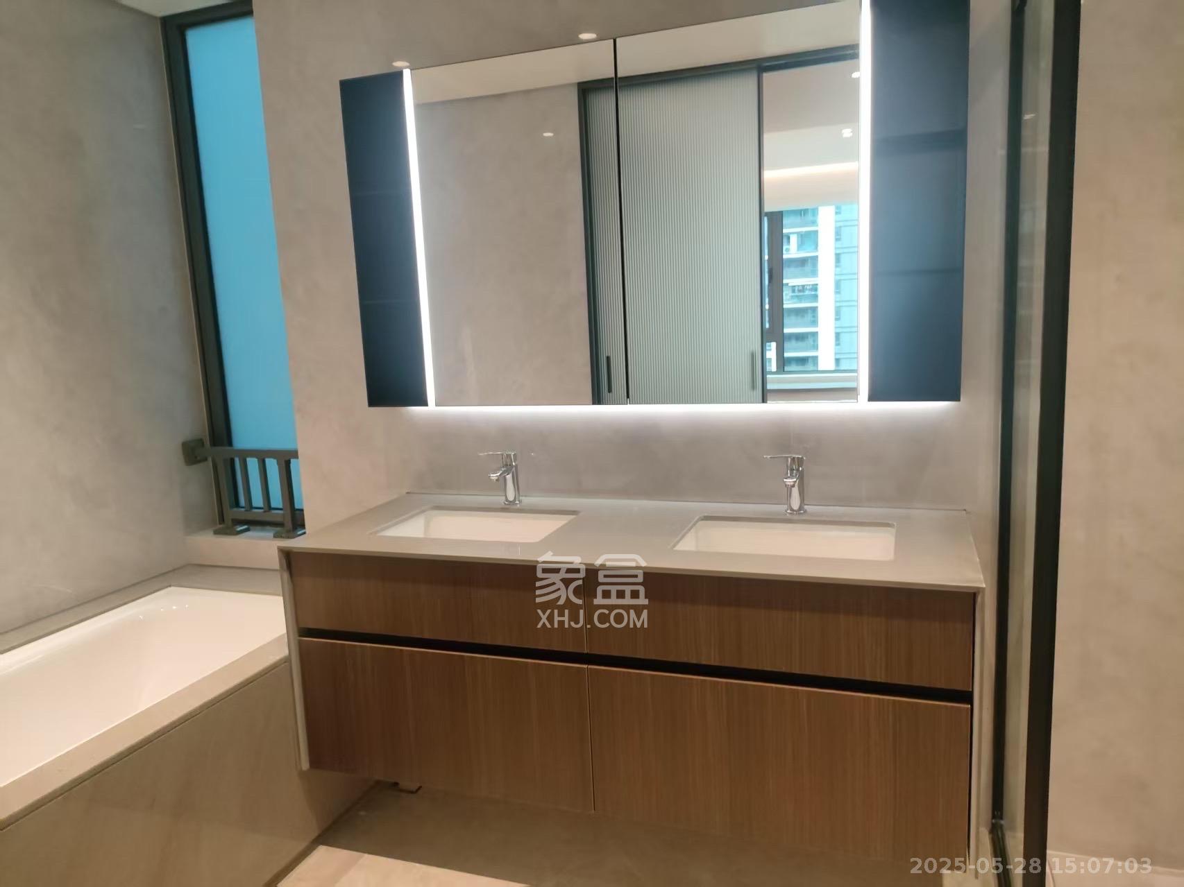 招商蛇口滨江境 3室2厅2卫 14000.0元/月 招商蛇口滨江境 3室2厅2卫 14000.0元/月室内图