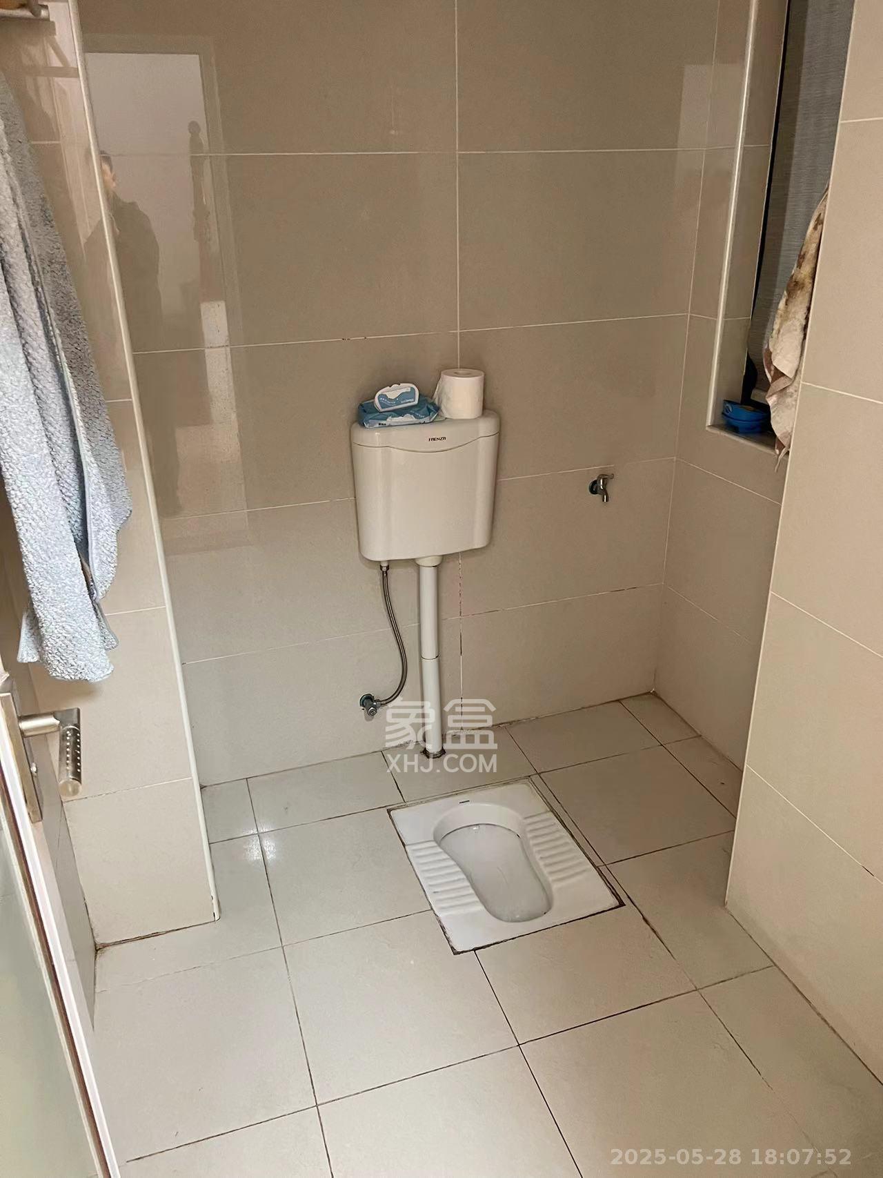 铂宫  2室1厅1卫   3700.00元/月室内图