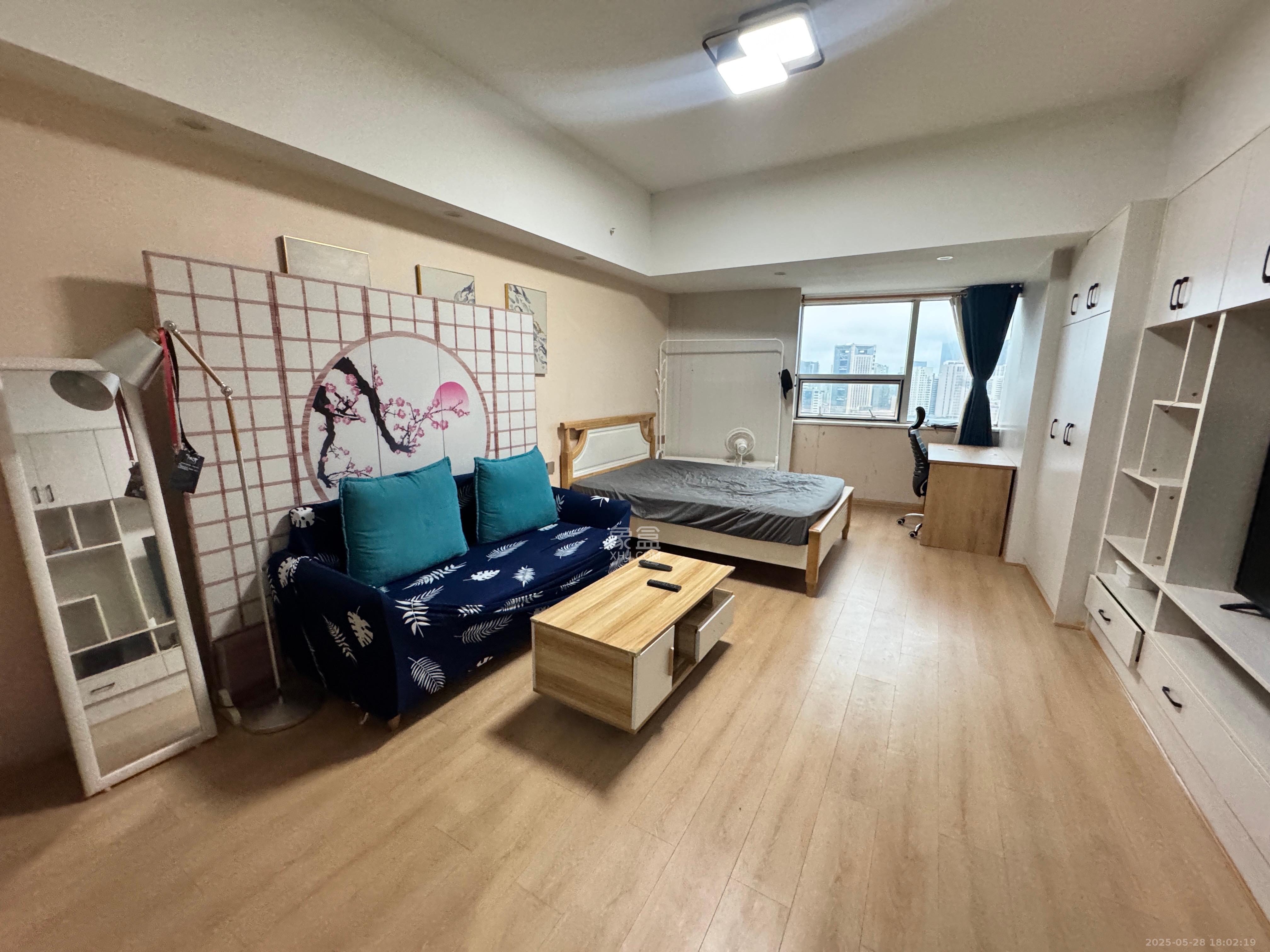 佳程C+公寓  2室1厅1卫   1900.00元/月室内图