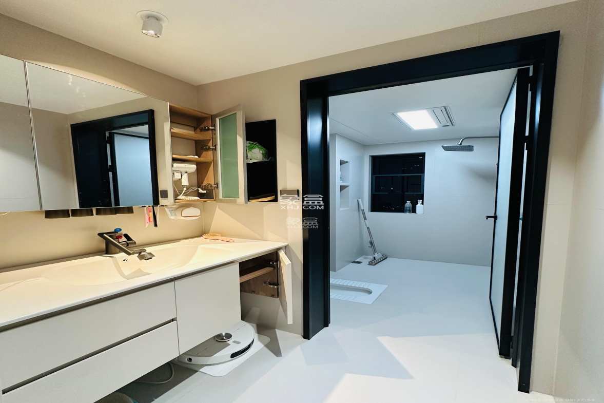 中建梅溪湖中心 4室2厅2卫 8000.0元/月 中建梅溪湖中心 4室2厅2卫 8000.0元/月室内图