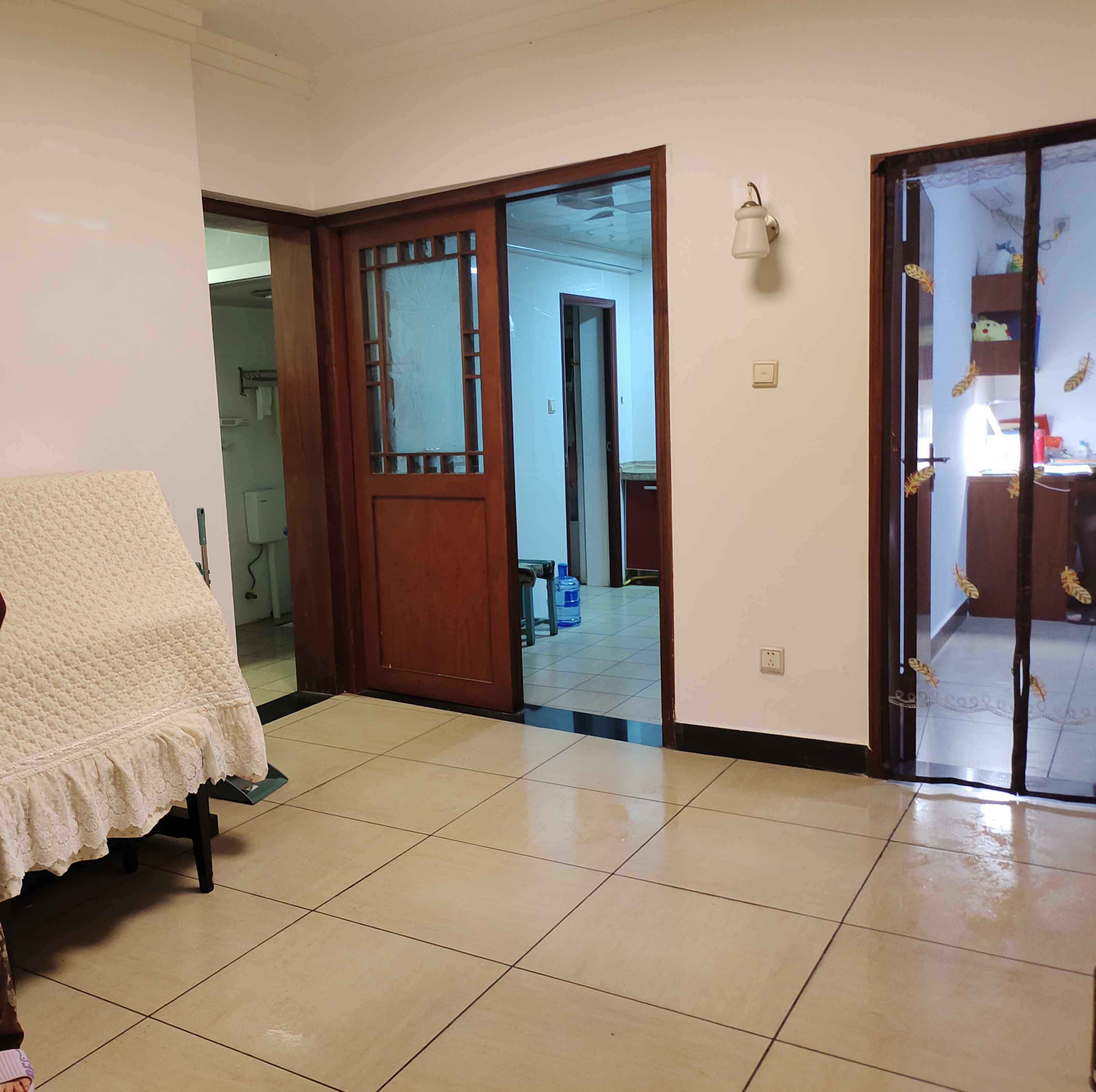 广成大厦 3室2厅1卫 89.8万 广成大厦 3室2厅1卫 89.8万客厅