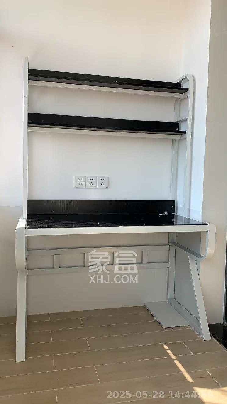 长郡花园 2室1厅1卫 3200.0元/月 长郡花园 2室1厅1卫 3200.0元/月室内图