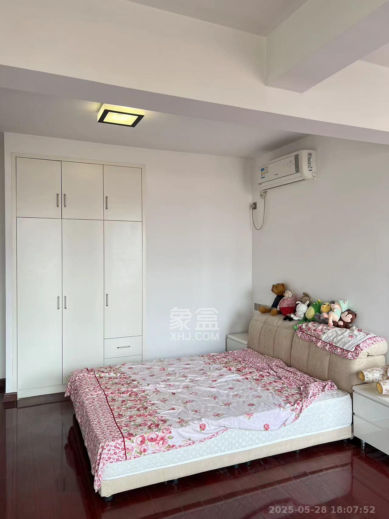 铂宫  2室1厅1卫   3700.00元/月室内图