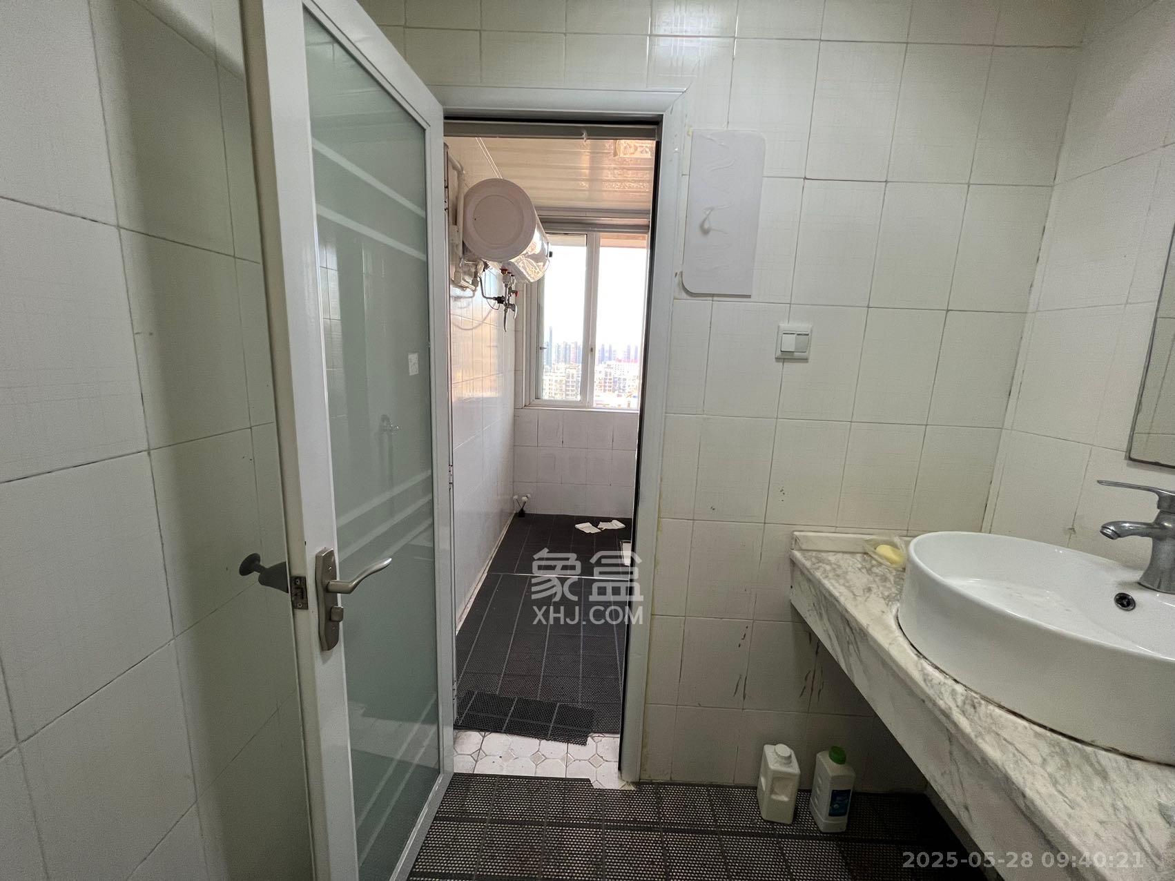 上河国际C区 4室2厅2卫 3100.0元/月 上河国际C区 4室2厅2卫 3100.0元/月室内图