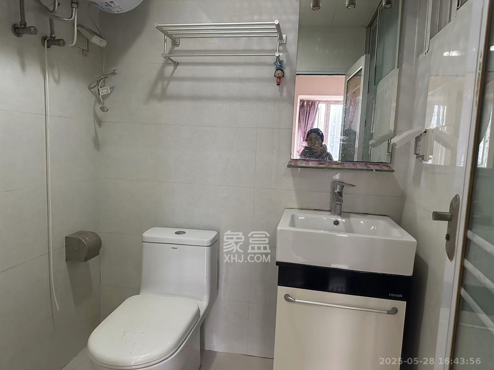 依科铂宫  2室2厅1卫   1300.00元/月室内图