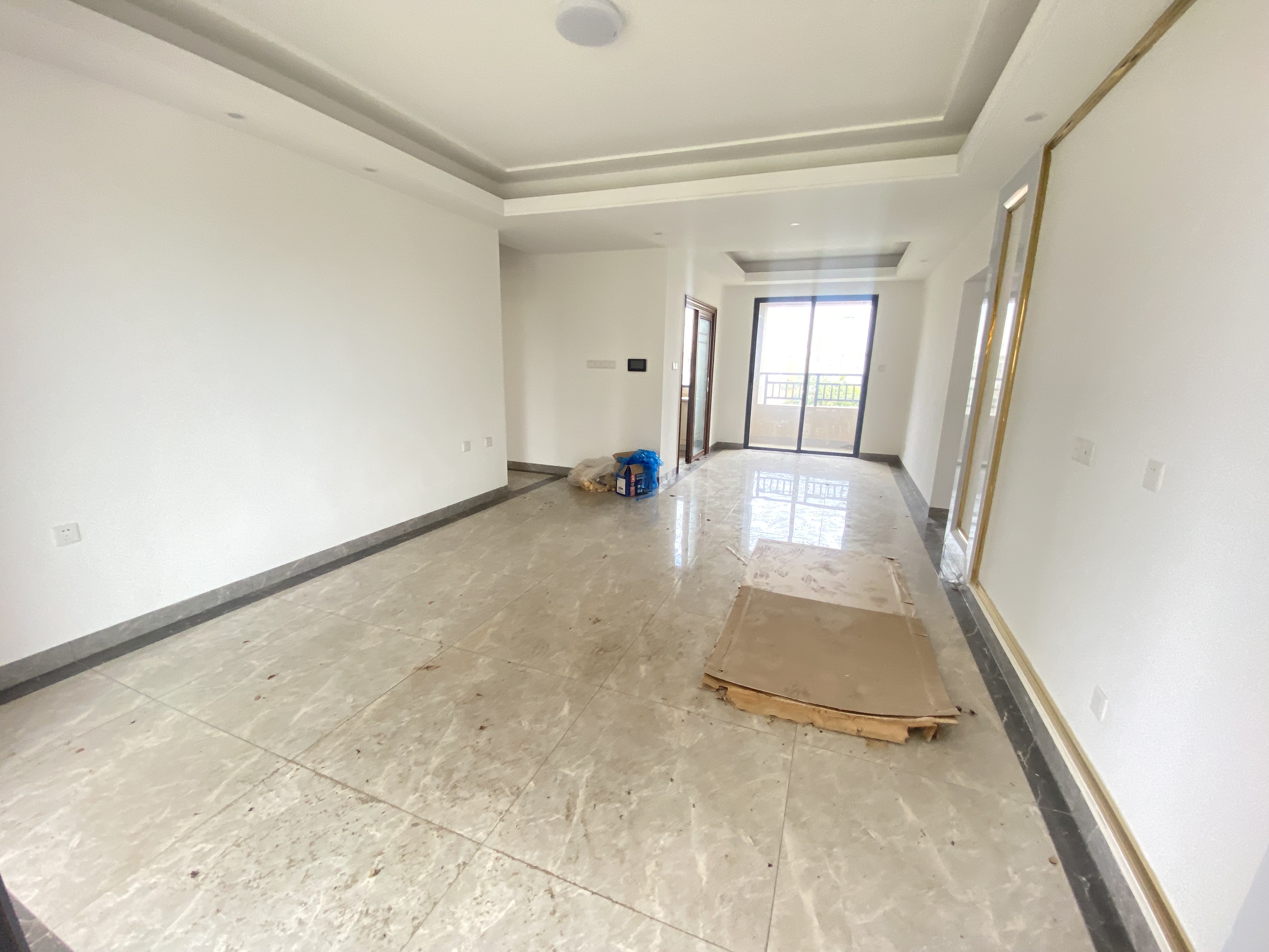 昌茂春天里 3室2厅2卫 2500.0元/月 昌茂春天里 3室2厅2卫 2500.0元/月室内图