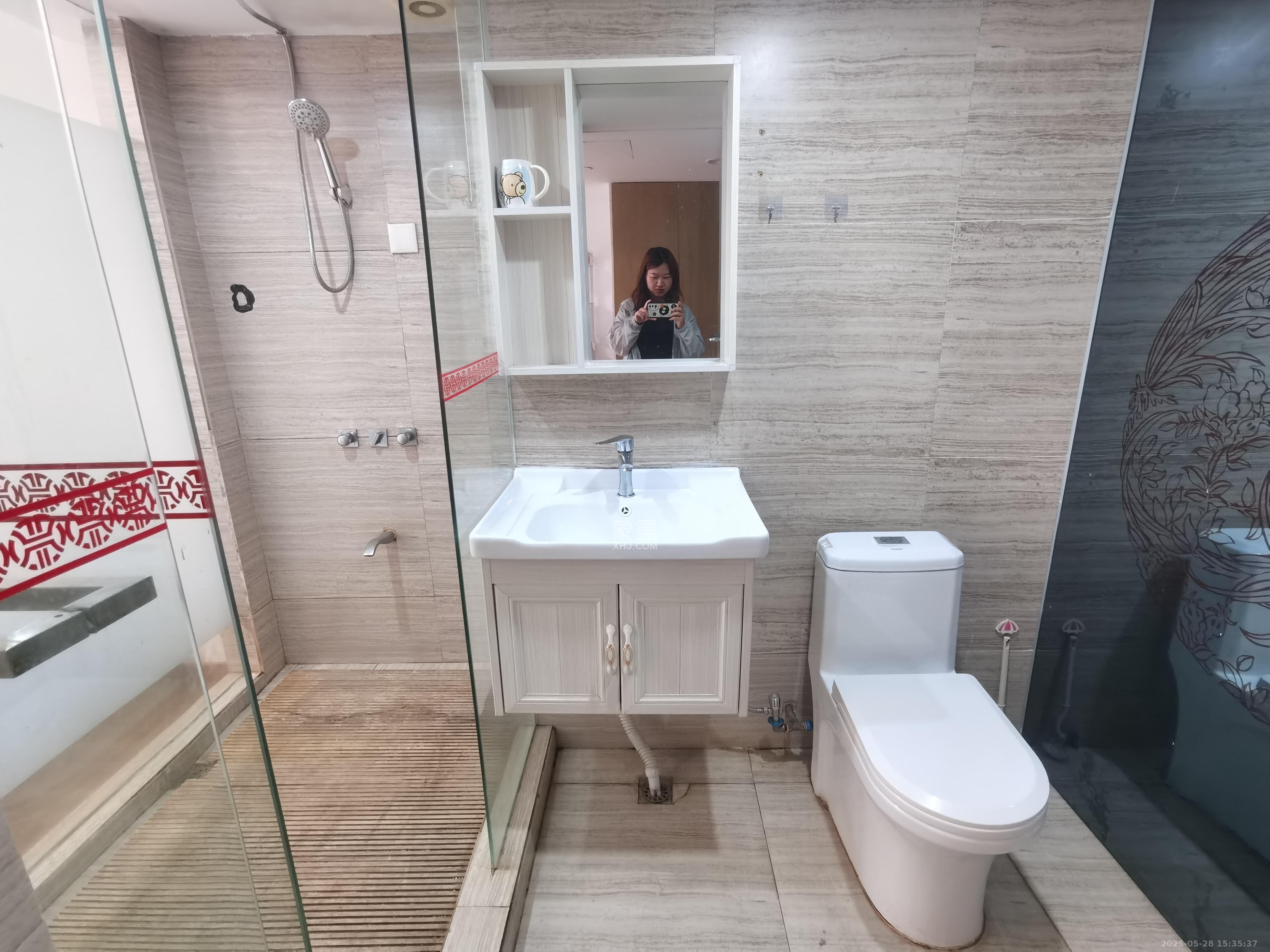 晶都公馆  1室1厅1卫   900.00元/月室内图