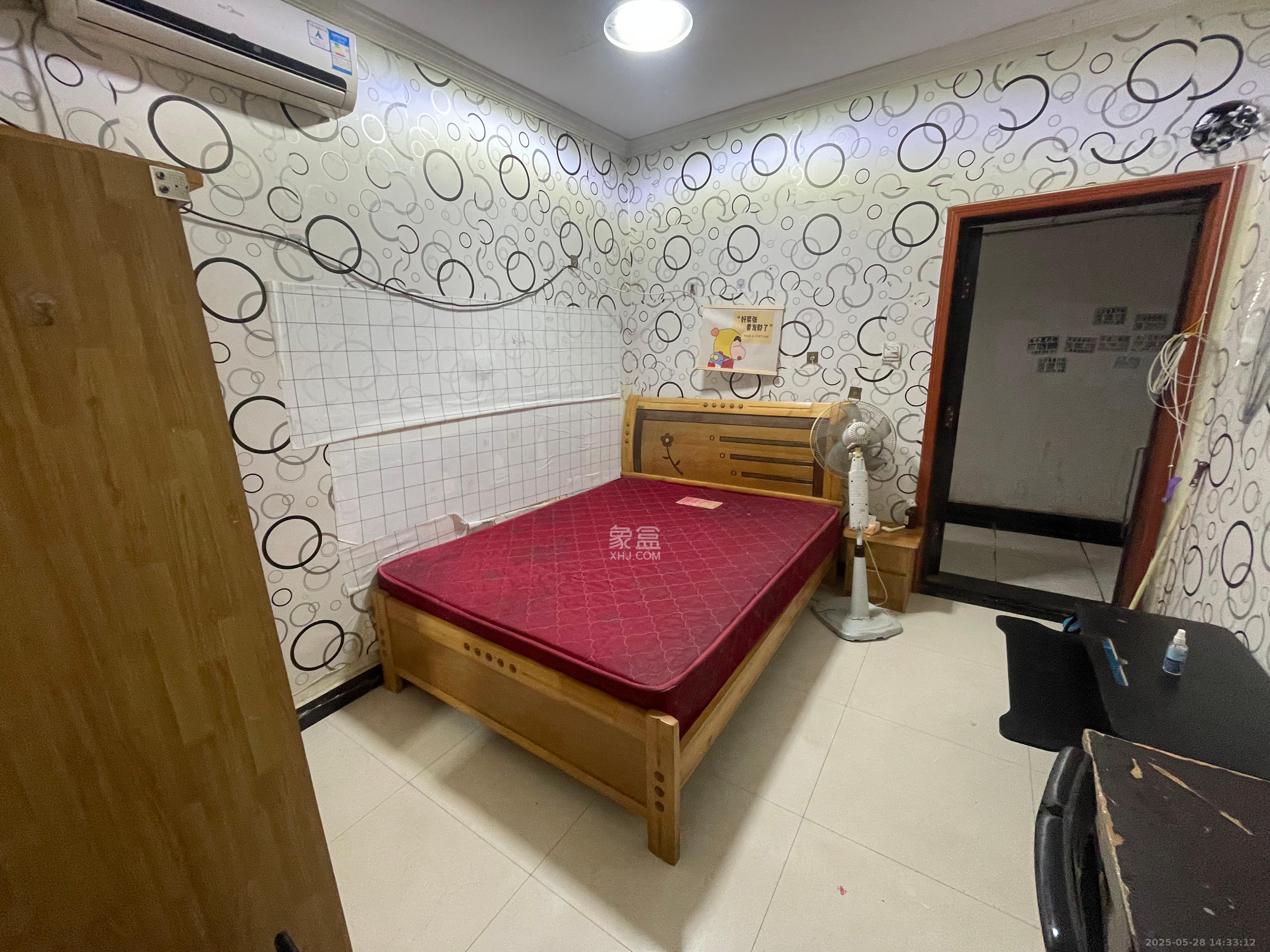 香麓丽舍  1室1厅1卫   800.00元/月室内图