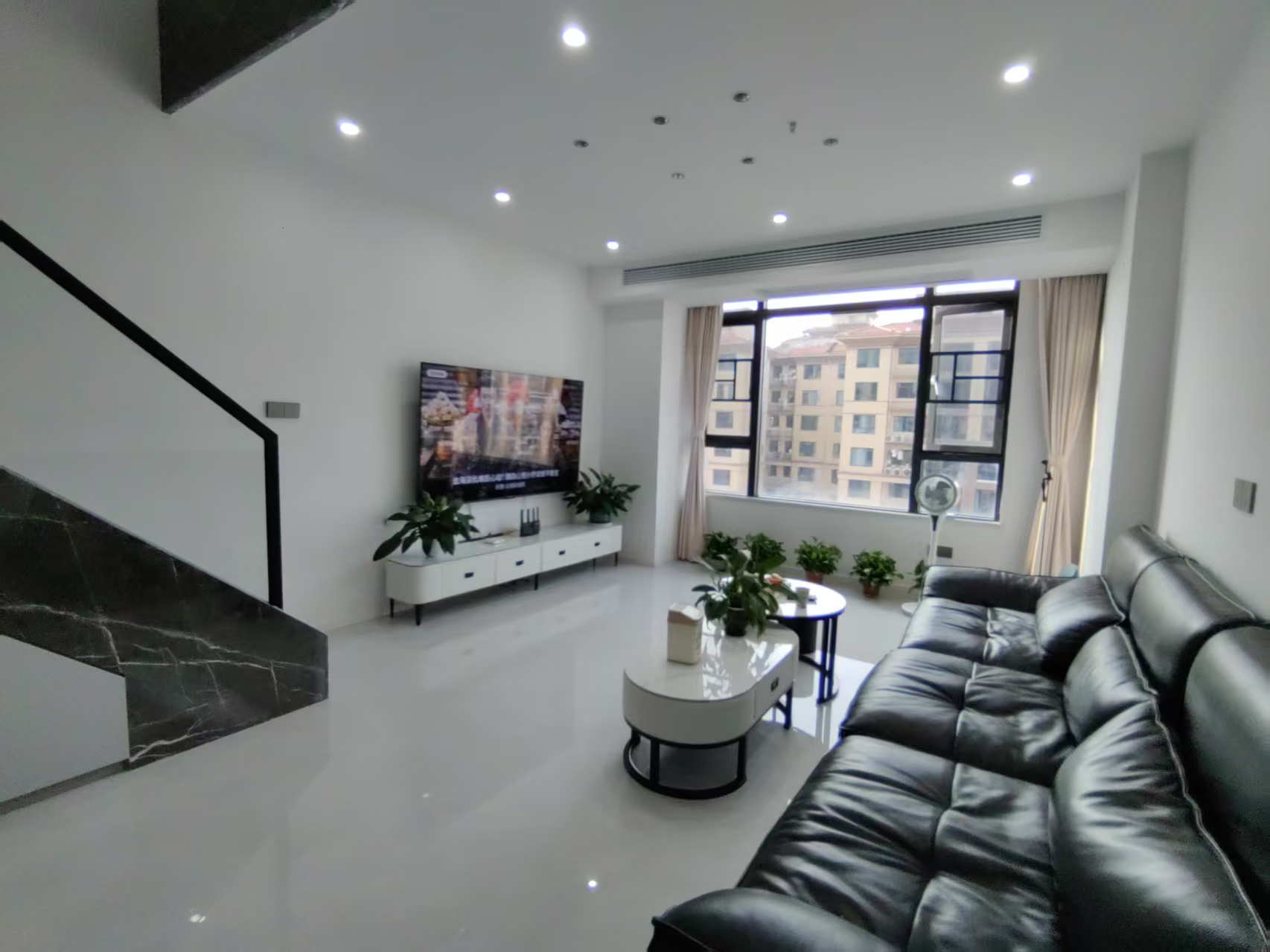 俊景万和城 1室0厅0卫 3500.0元/月 俊景万和城 1室0厅0卫 3500.0元/月室内图