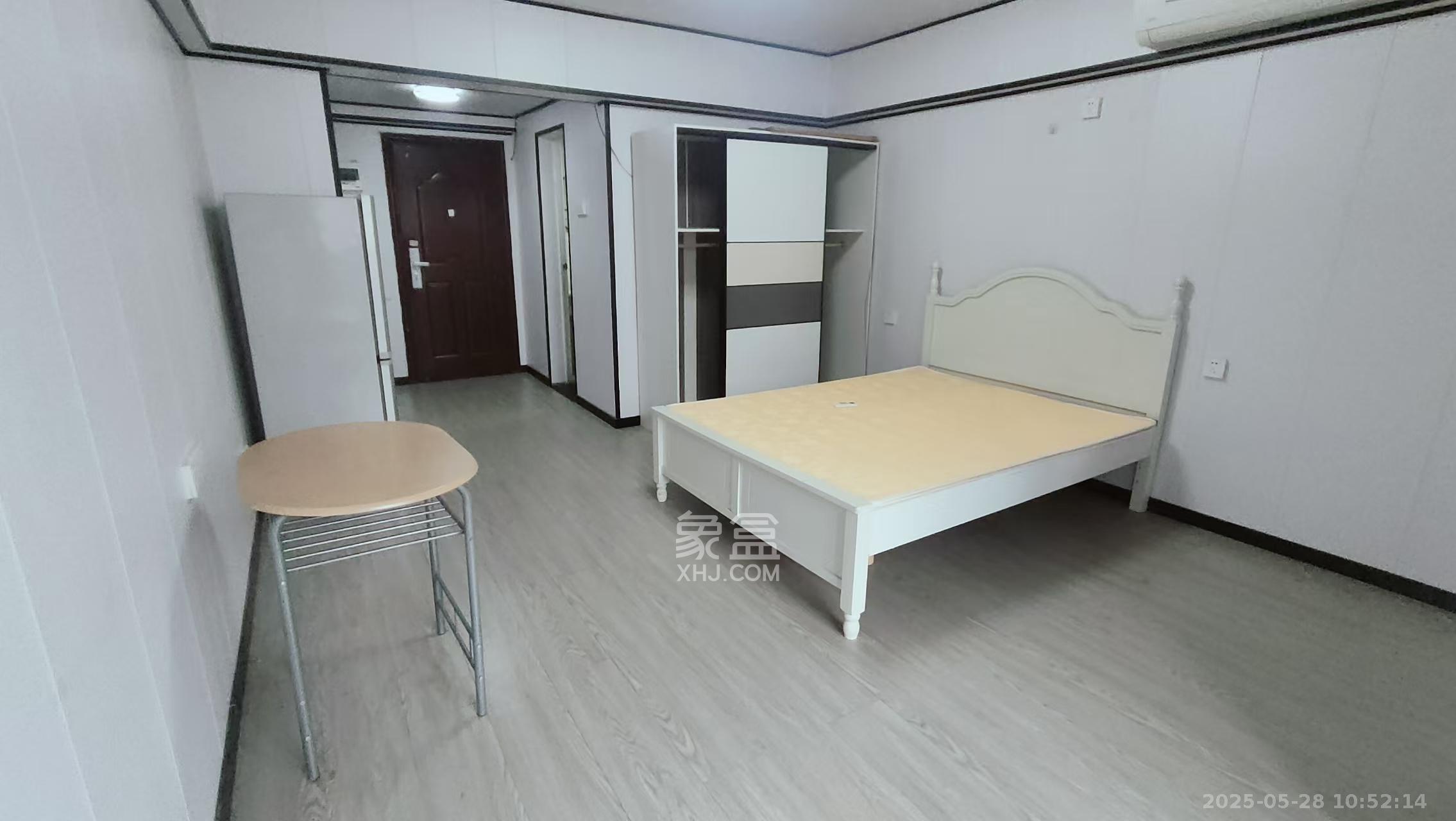 新国际(森和大厦) 1室1厅1卫 1500.0元/月 新国际(森和大厦) 1室1厅1卫 1500.0元/月室内图