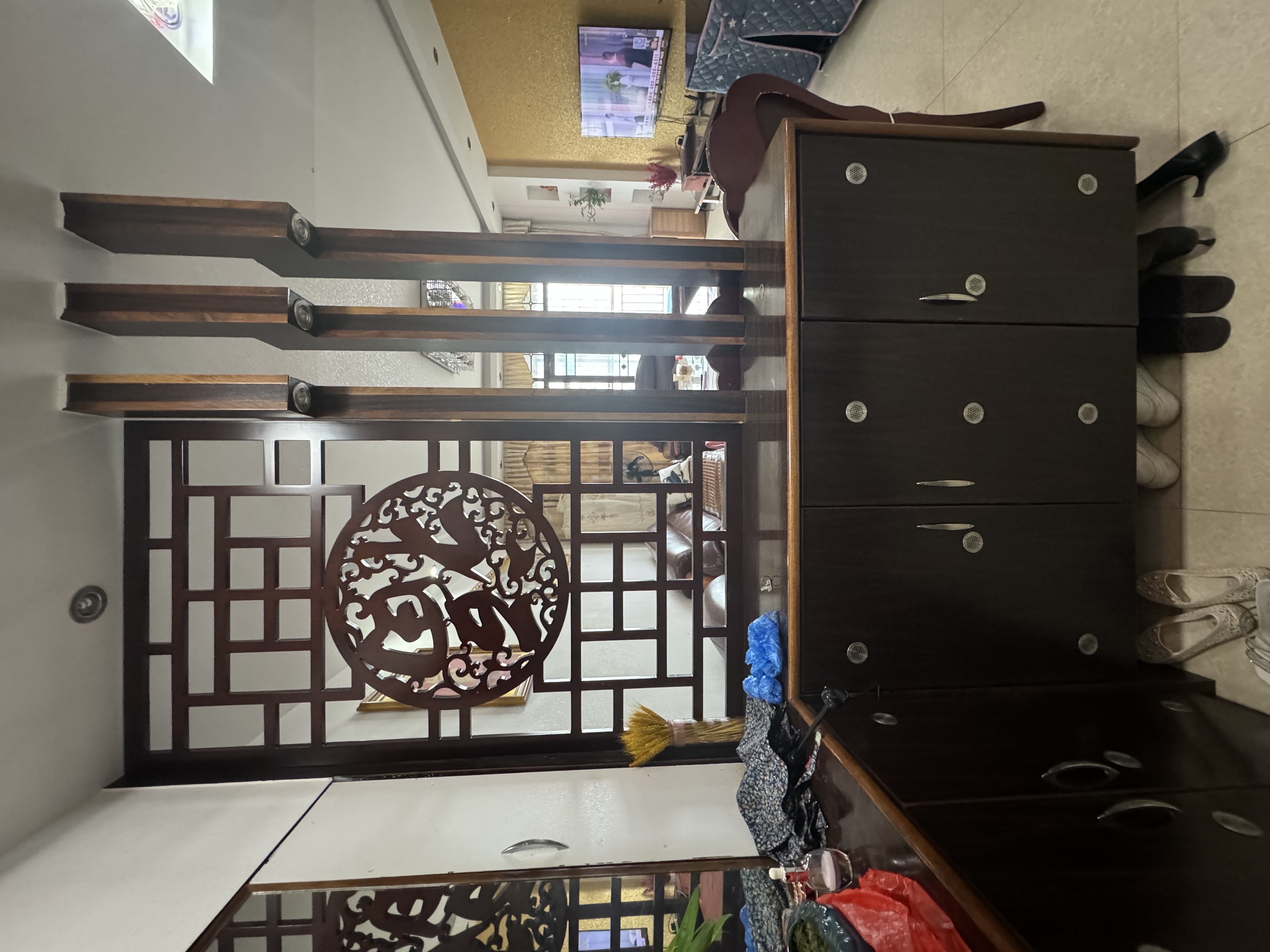 金园小区  3室2厅2卫   76.80万室内图1