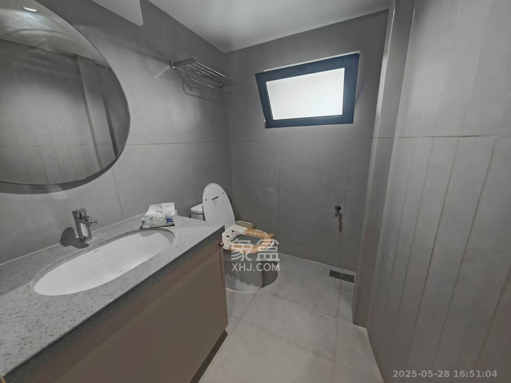 京武浪琴山三期(京武中心) 4室1厅1卫 7000.0元/月 京武浪琴山三期(京武中心) 4室1厅1卫 7000.0元/月室内图