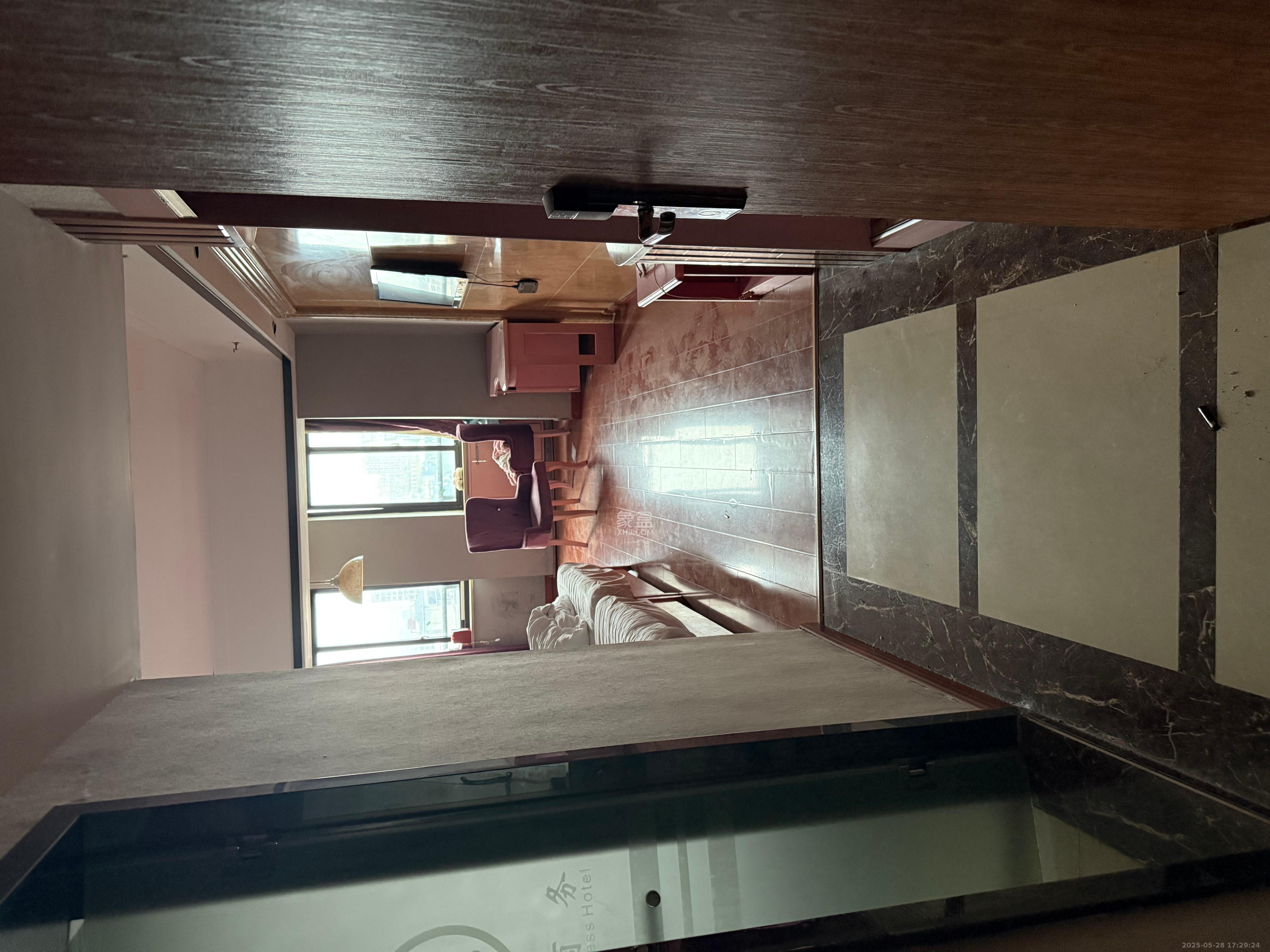 尚都花园城  1室1厅1卫    1000.0元/月 尚都花园城  1室1厅1卫    1000.0元/月