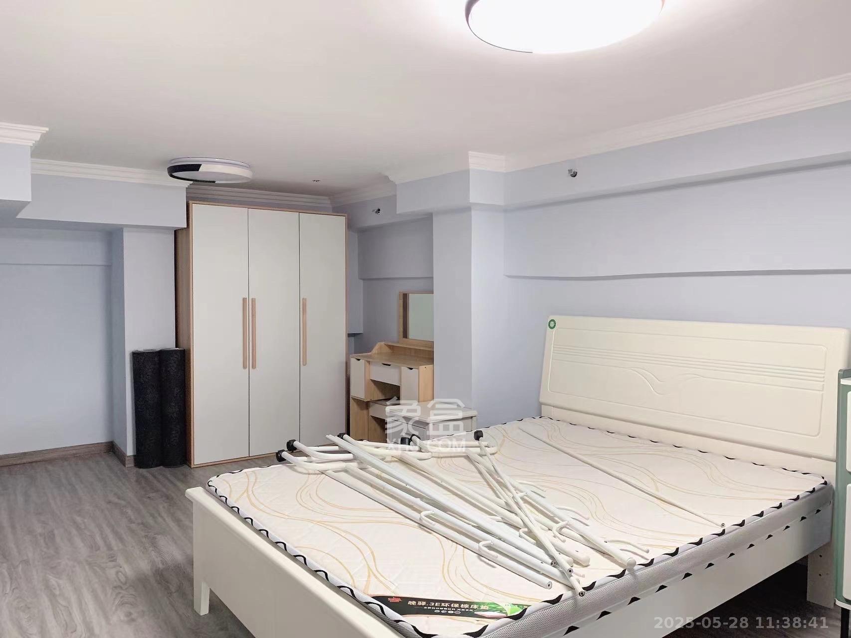 欣隆居  1室0厅0卫   2500.00元/月室内图