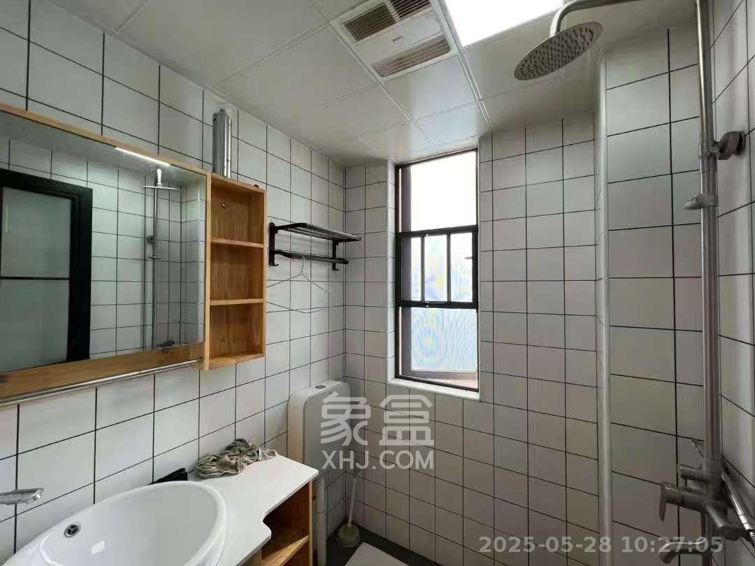 荣悦台  2室1厅1卫   3100.00元/月室内图