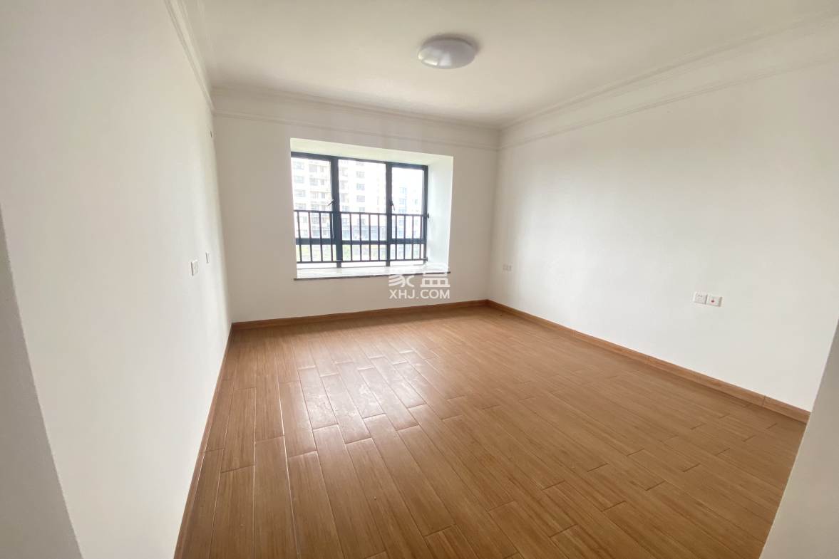 昌茂春天里 3室2厅2卫 2500.0元/月 昌茂春天里 3室2厅2卫 2500.0元/月室内图