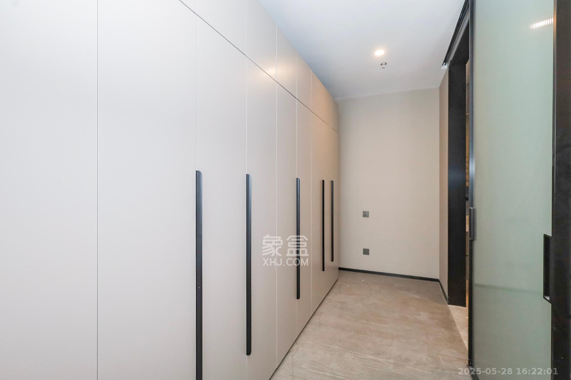 旭辉铂悦湘江 4室2厅4卫 718.0万 旭辉铂悦湘江 4室2厅4卫 718.0万其他