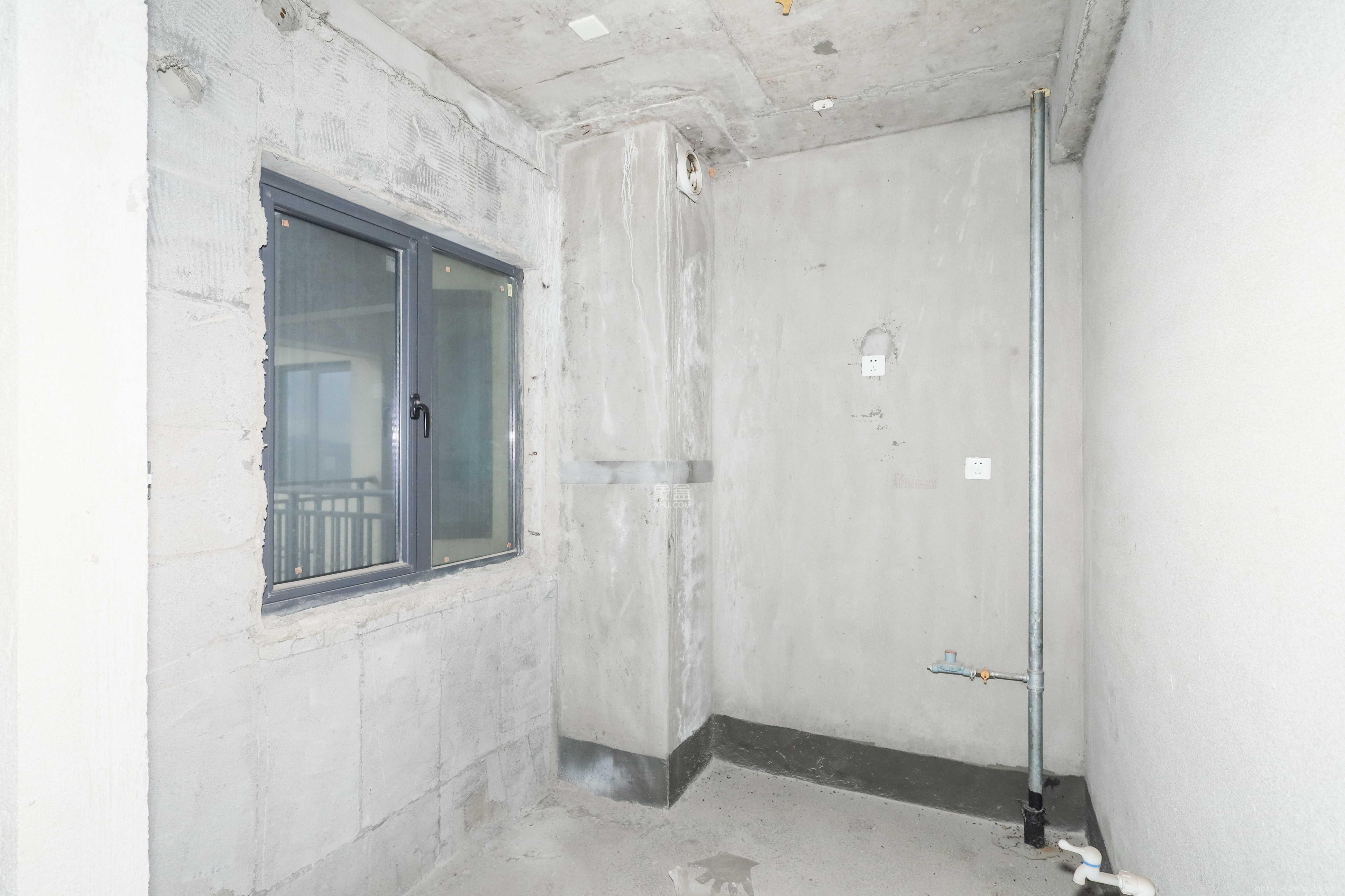 真人桥家园一期  2室2厅1卫    48.0万 真人桥家园一期  2室2厅1卫    48.0万厨房