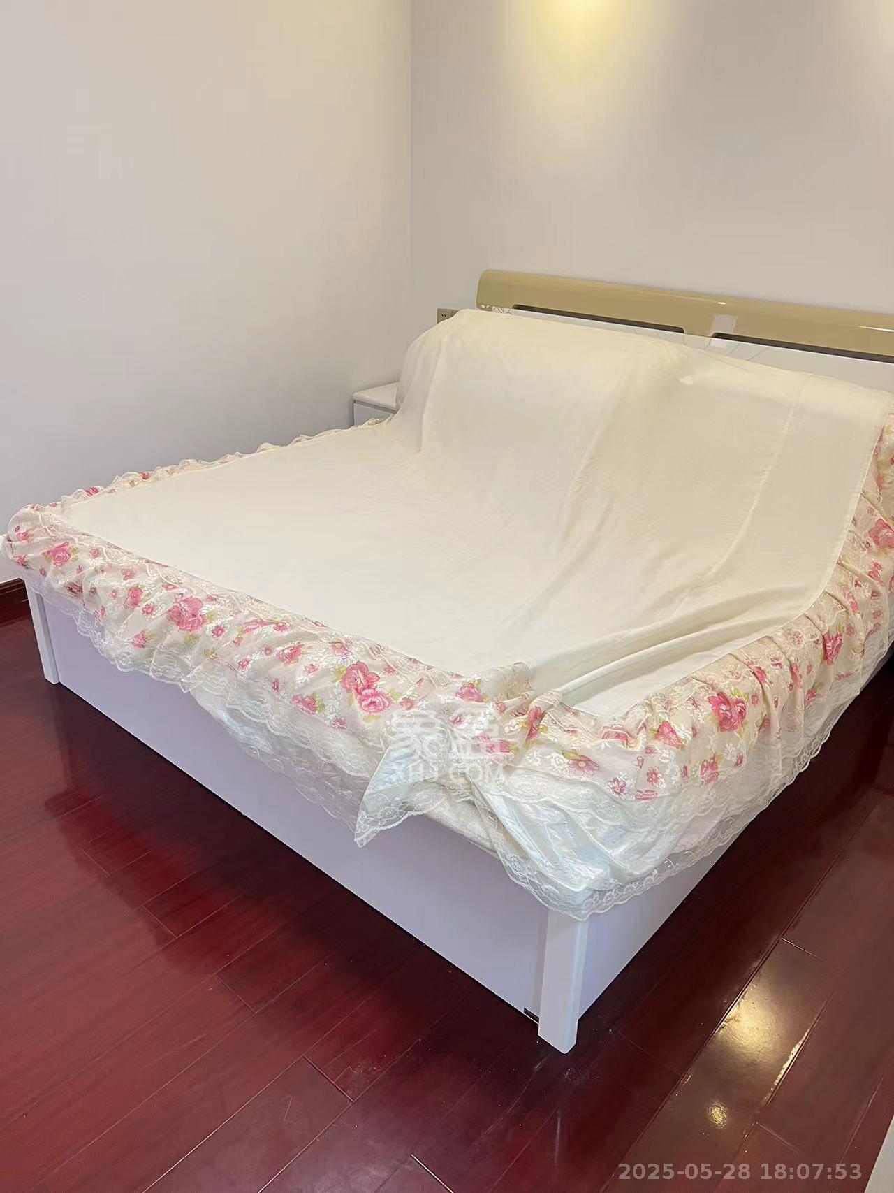 铂宫  2室1厅1卫   3700.00元/月室内图