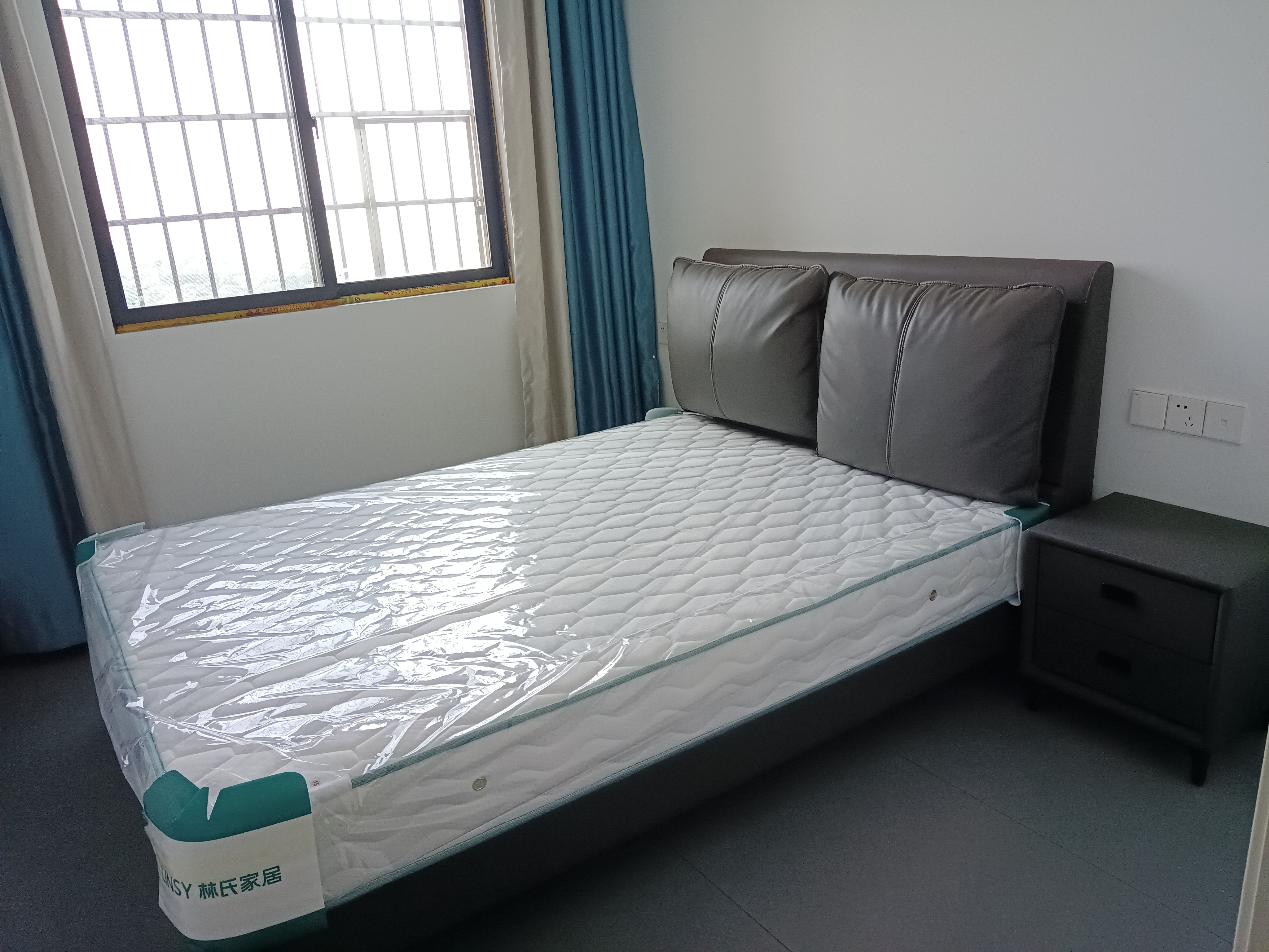 东风路散盘 3室2厅2卫 1700.0元/月 东风路散盘 3室2厅2卫 1700.0元/月室内图