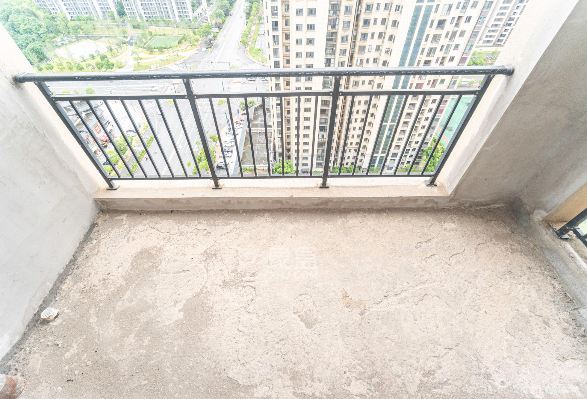 艺源颂雅小区(719街区)  3室2厅1卫    75.0万 艺源颂雅小区(719街区)  3室2厅1卫    75.0万阳台