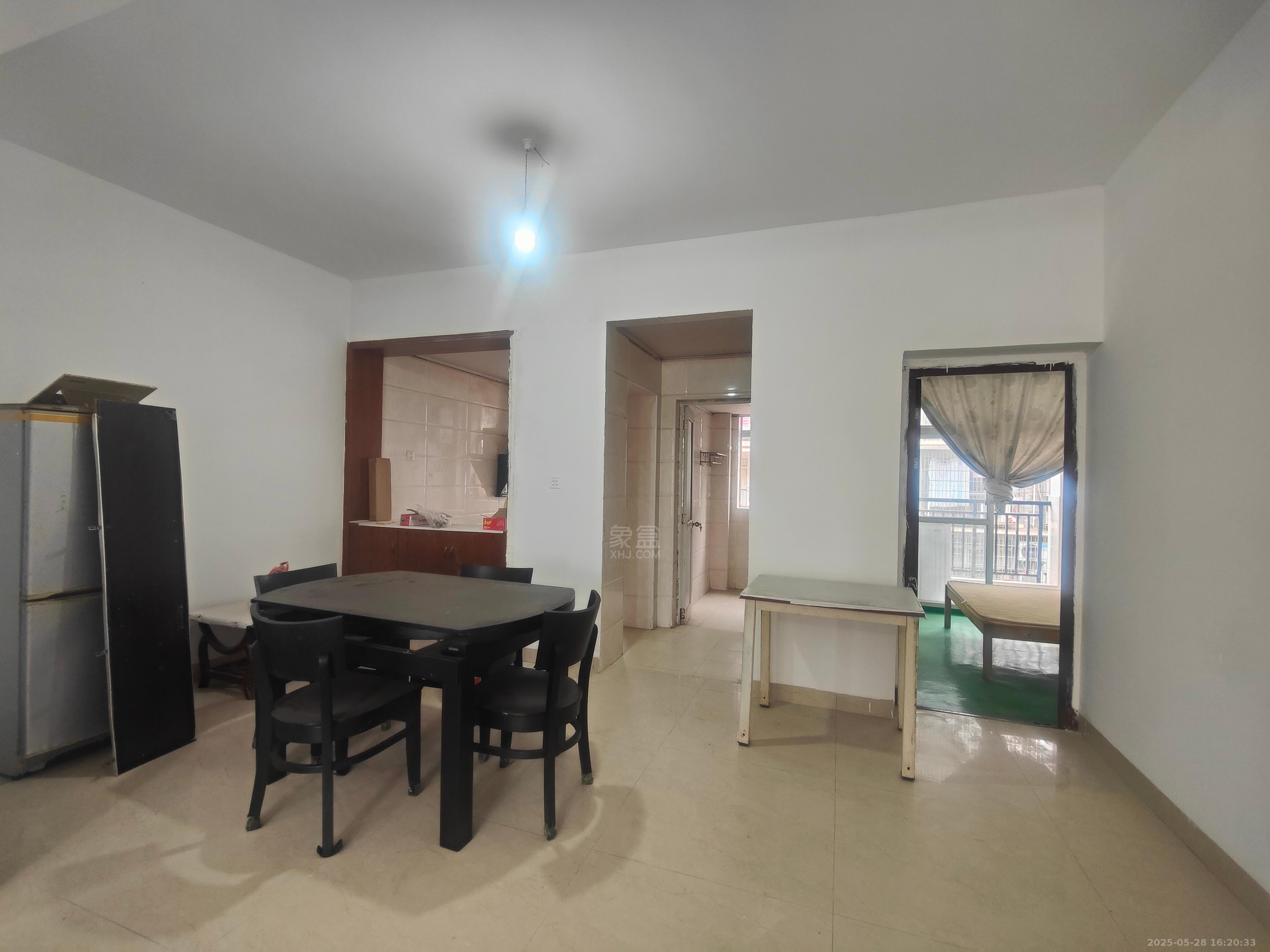 东环新城 3室2厅1卫 1100.0元/月 东环新城 3室2厅1卫 1100.0元/月室内图