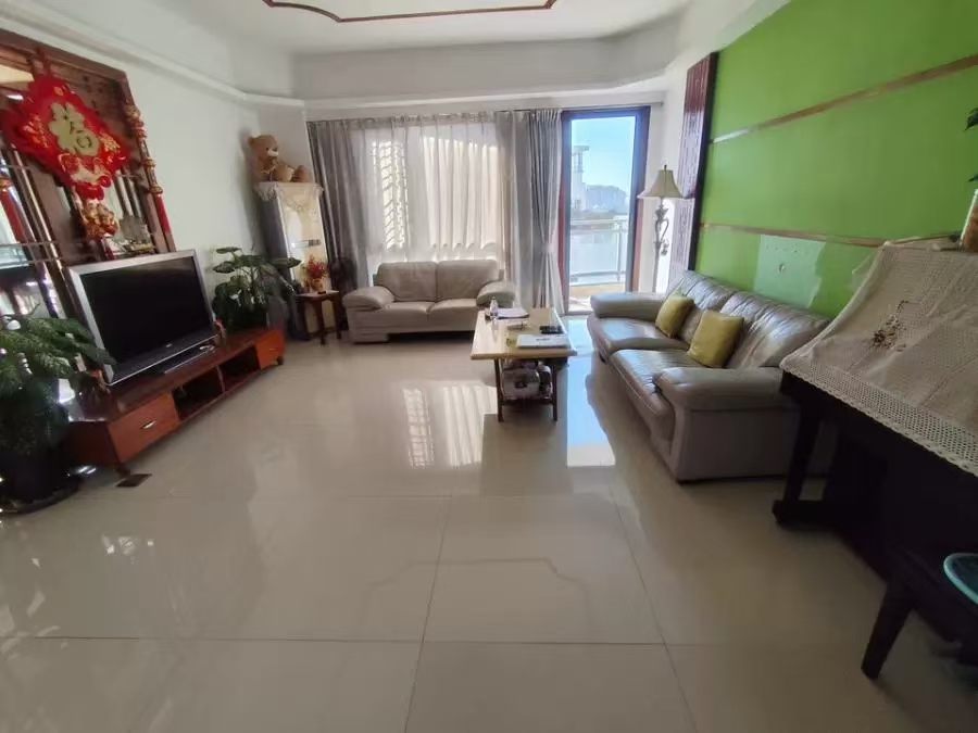 美源日月城  3室2厅2卫    260.0万 美源日月城  3室2厅2卫    260.0万室内图