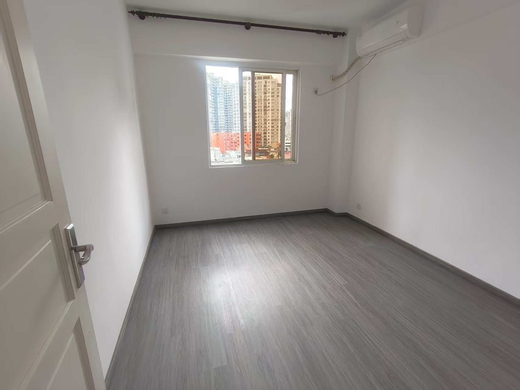 金霖花园 3室1厅1卫 3300.0元/月 金霖花园 3室1厅1卫 3300.0元/月室内图