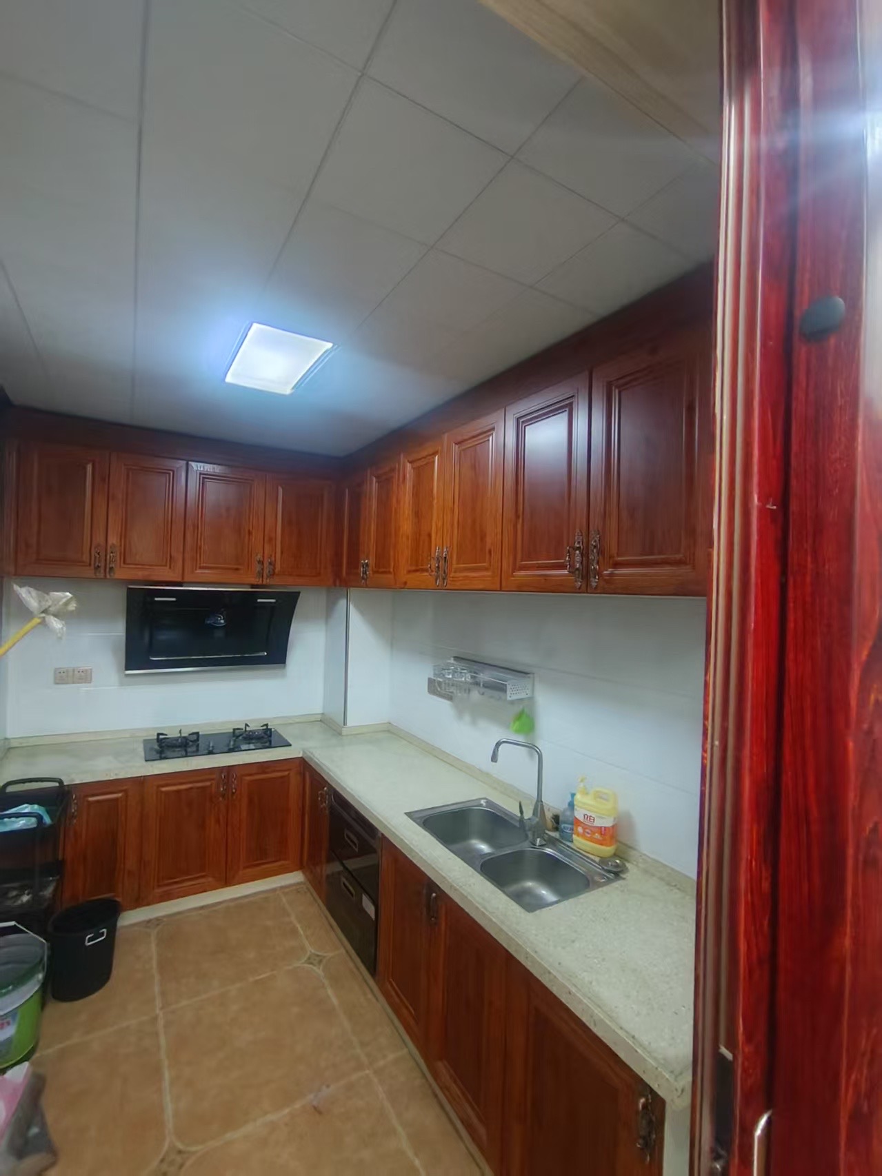 吉泰丽园  3室2厅2卫    1500.0元/月 吉泰丽园  3室2厅2卫    1500.0元/月