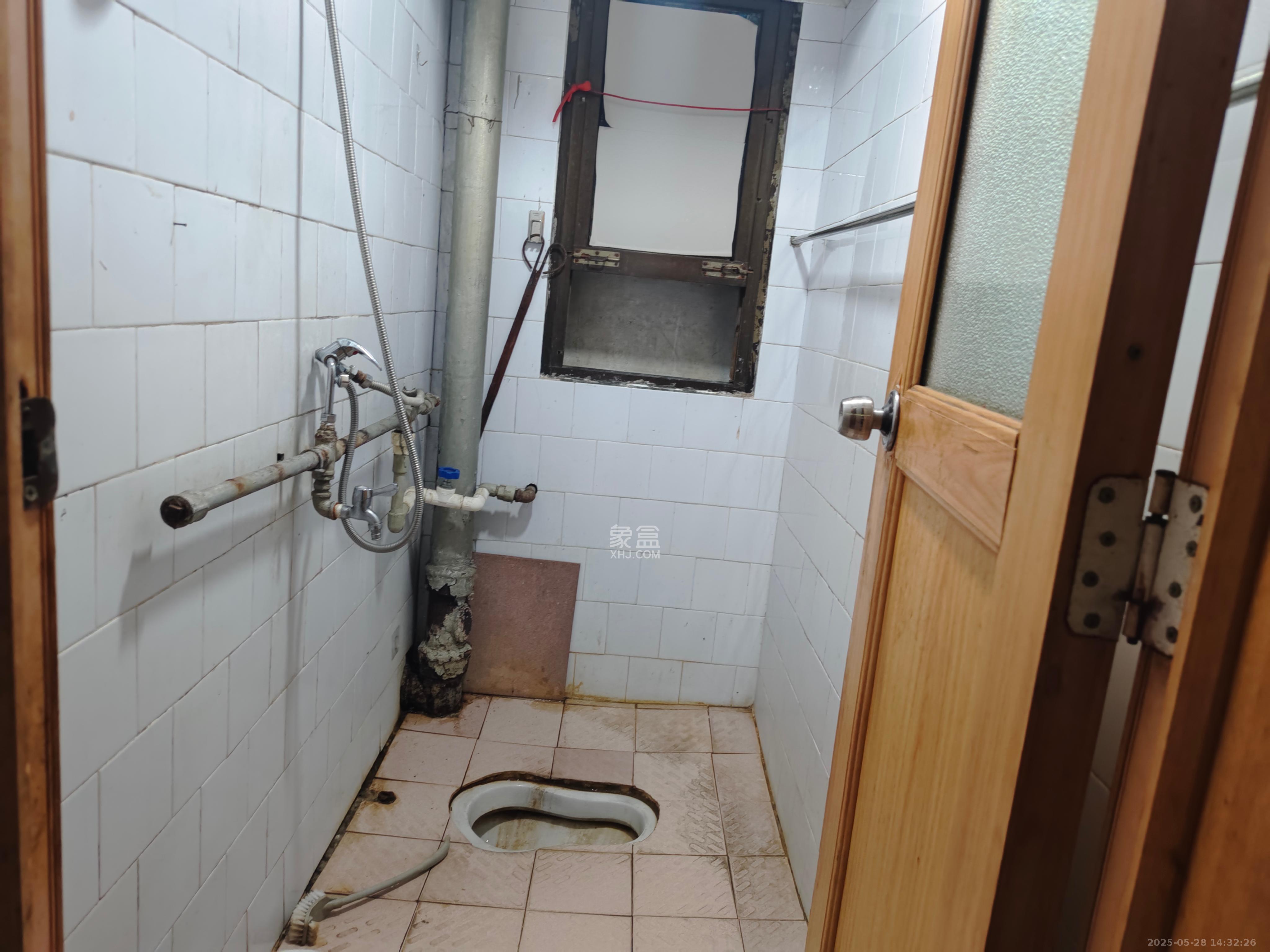 左家塘印刷厂宿舍（人印宿舍）  2室1厅1卫   1600.00元/月室内图