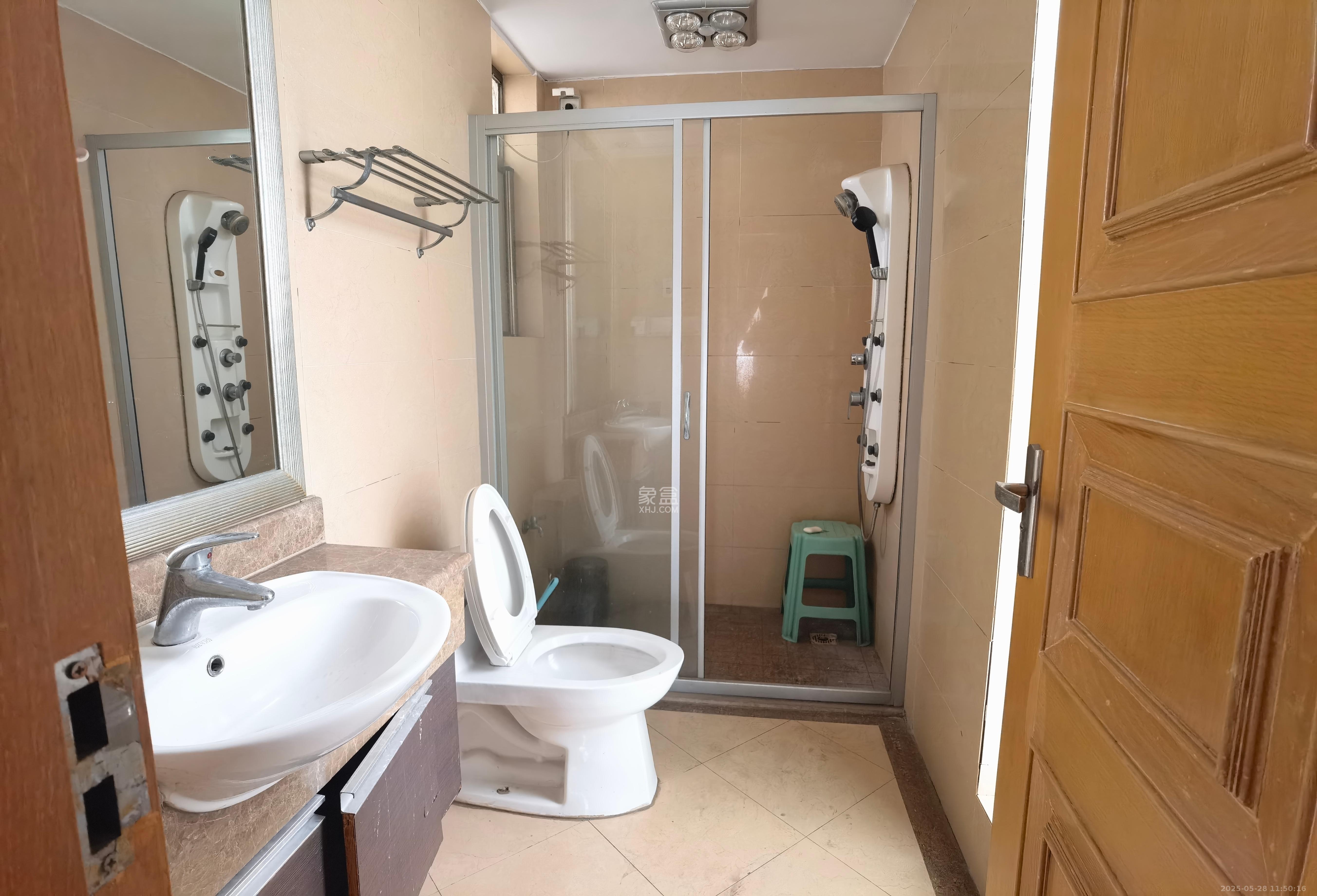 碧桂园威尼斯城  6室2厅5卫    7500.0元/月 碧桂园威尼斯城  6室2厅5卫    7500.0元/月室内图