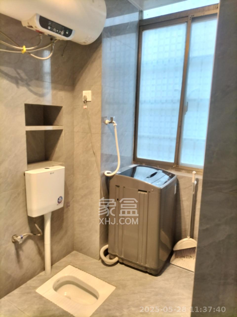 柏家塘小区  2室1厅1卫   1600.00元/月室内图