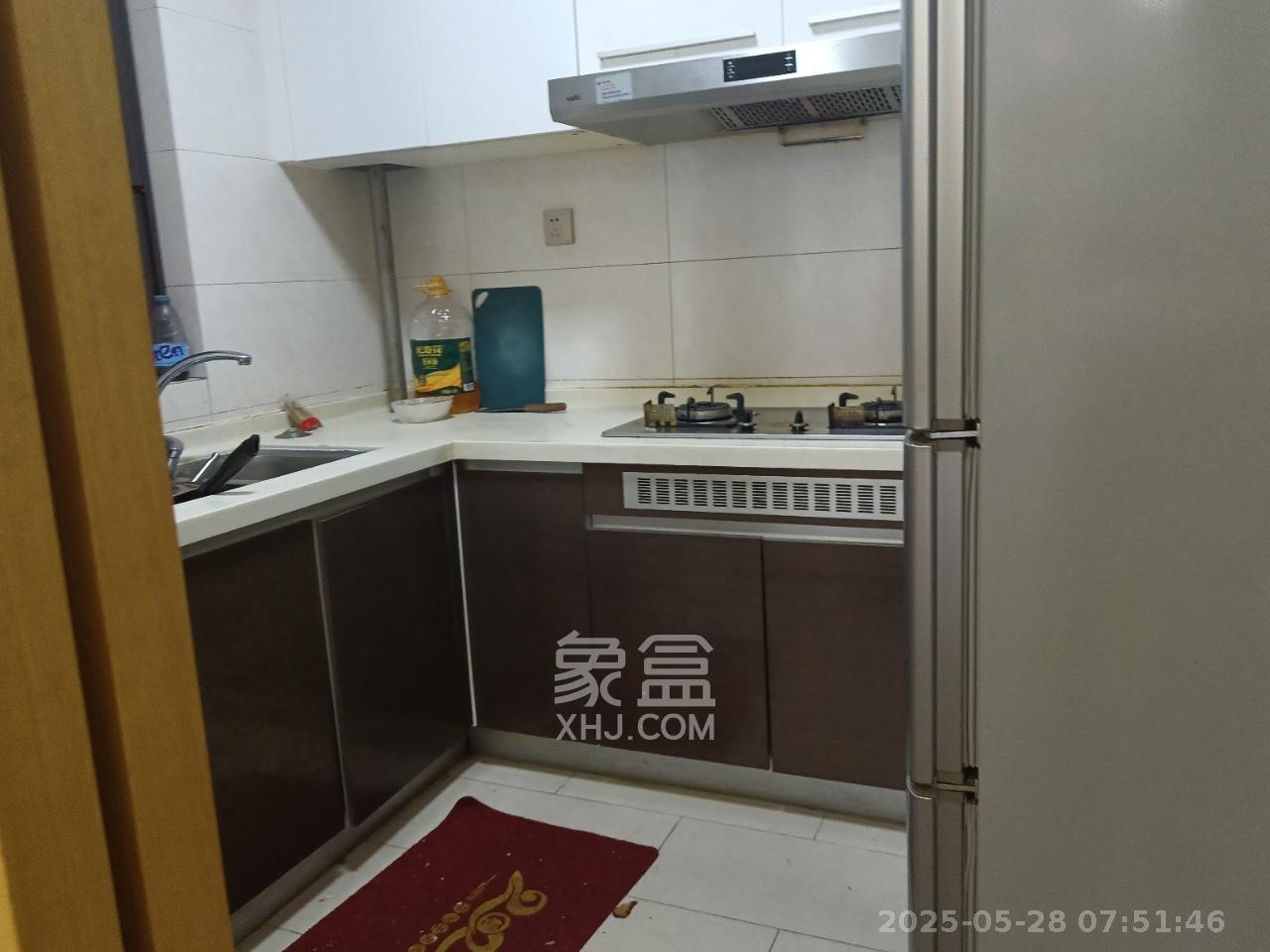 中海国际三期  3室2厅2卫   2300.00元/月室内图