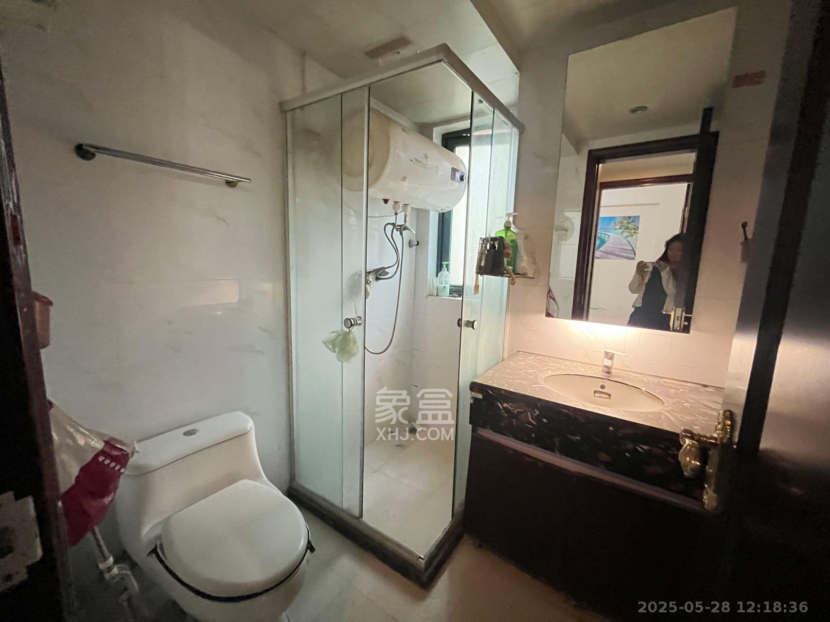 恒大雅苑 4室2厅2卫 2600.0元/月 恒大雅苑 4室2厅2卫 2600.0元/月室内图