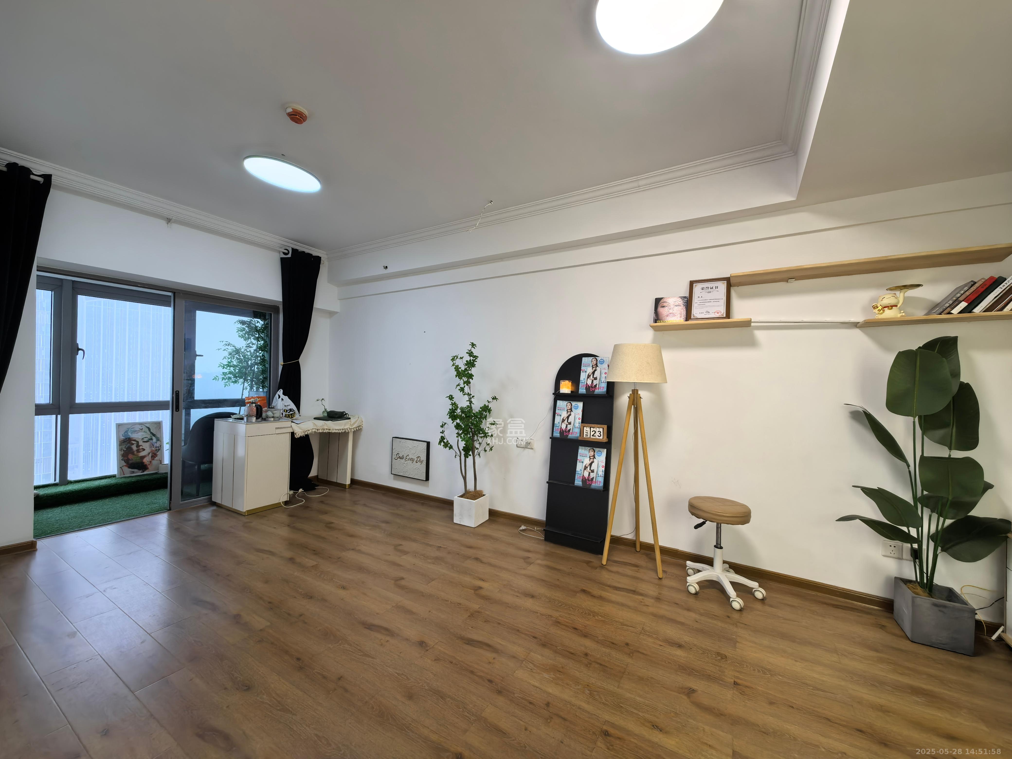 保利国际广场 1室1厅1卫 4000.0元/月 保利国际广场 1室1厅1卫 4000.0元/月室内图