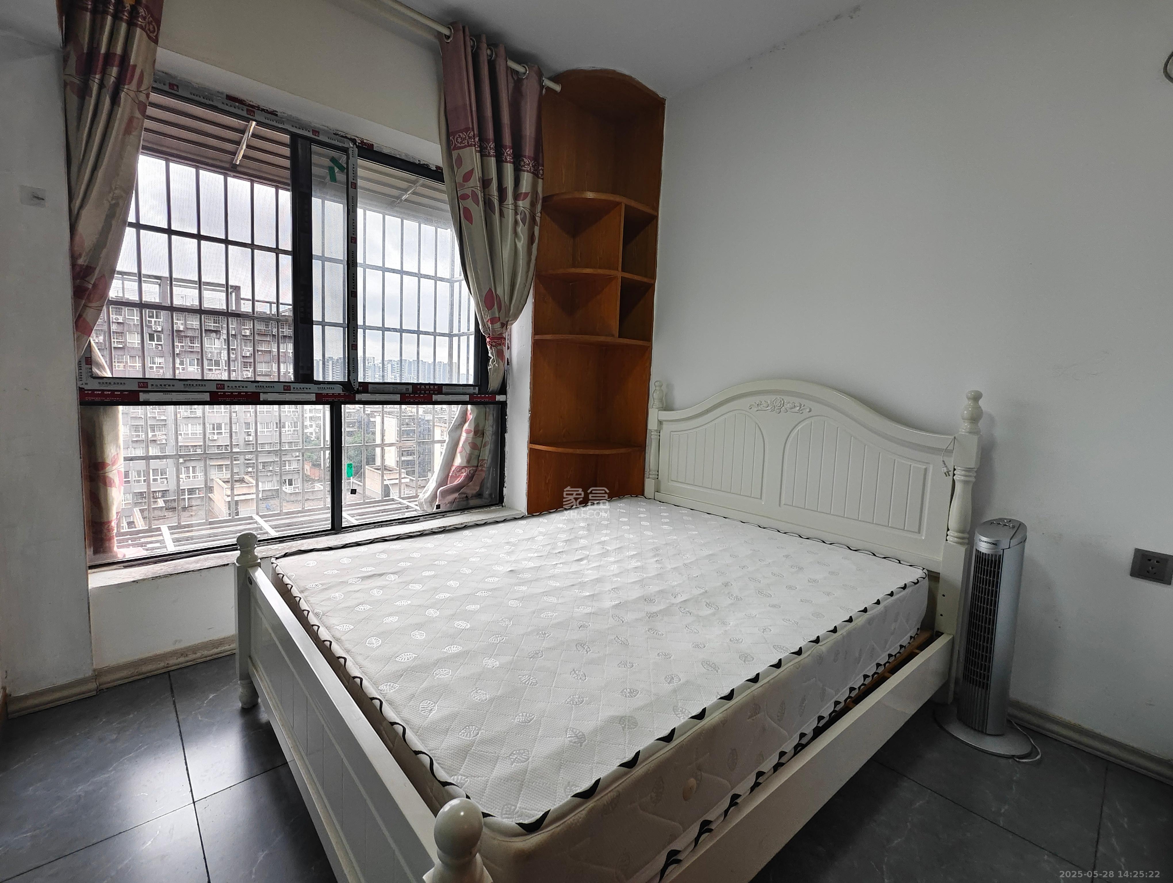 伍家岭生活广场 1室1厅1卫 1600.0元/月 伍家岭生活广场 1室1厅1卫 1600.0元/月室内图