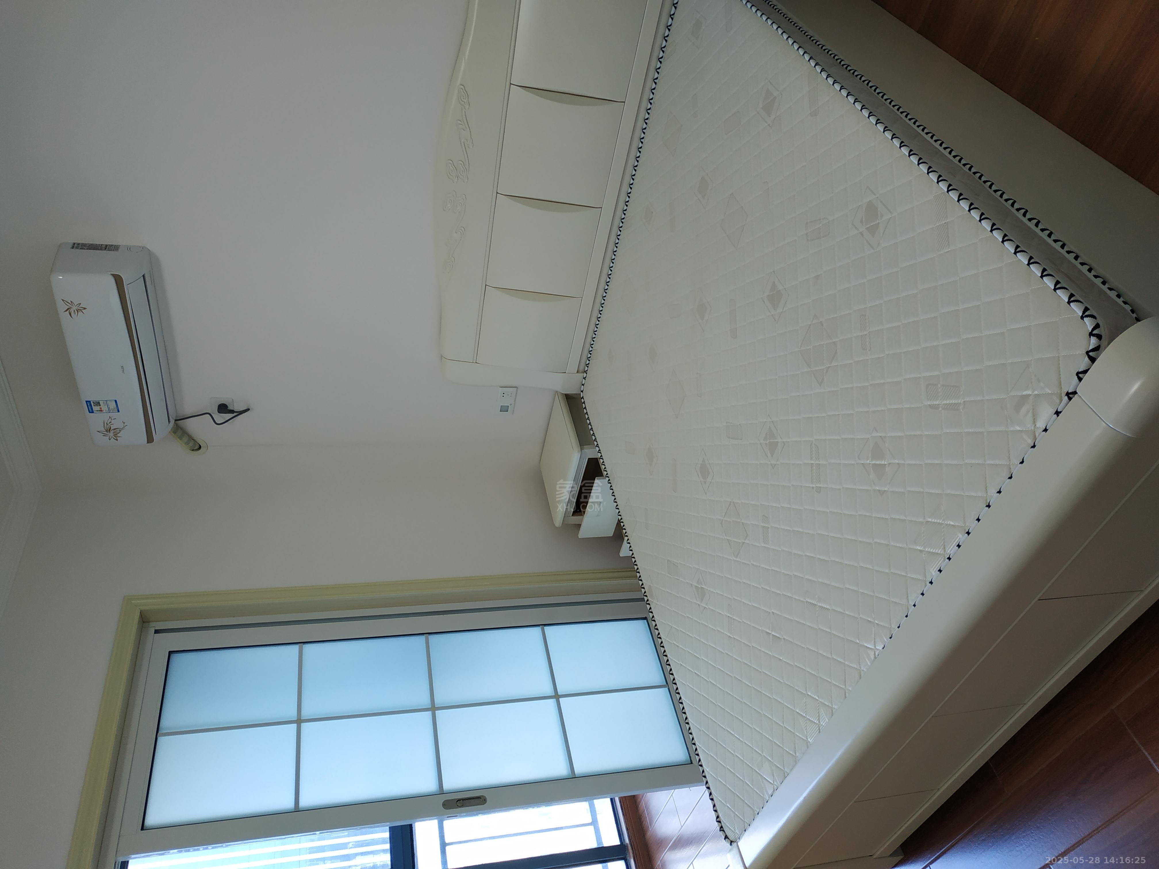 武广国际学苑 2室1厅1卫 2200.0元/月 武广国际学苑 2室1厅1卫 2200.0元/月室内图