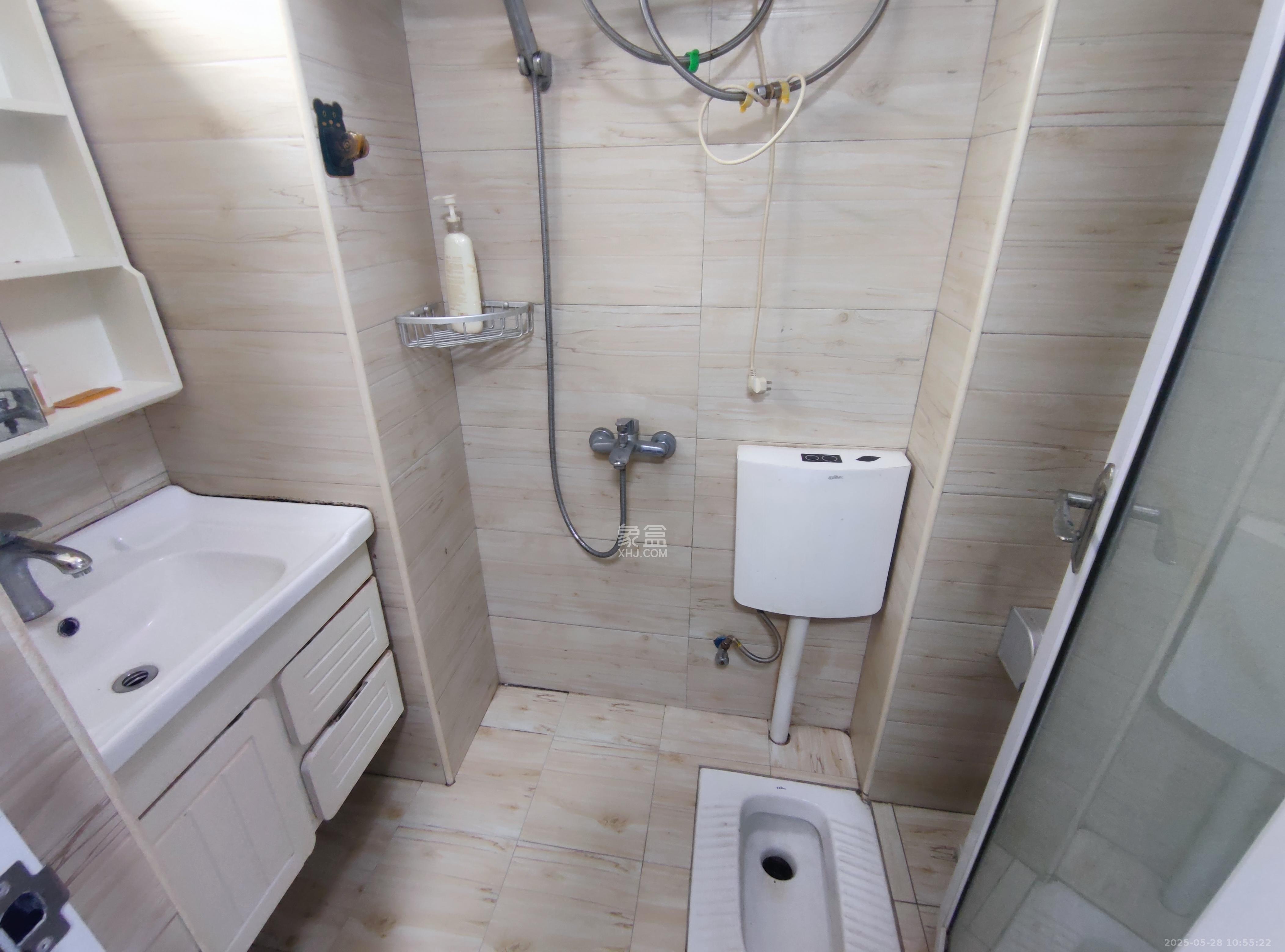 金科时代中心 1室1厅1卫 1200.0元/月 金科时代中心 1室1厅1卫 1200.0元/月室内图