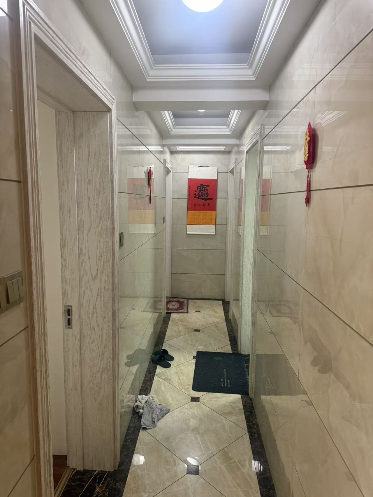 翰林苑 1室0厅0卫 80.0万 翰林苑 1室0厅0卫 80.0万客厅