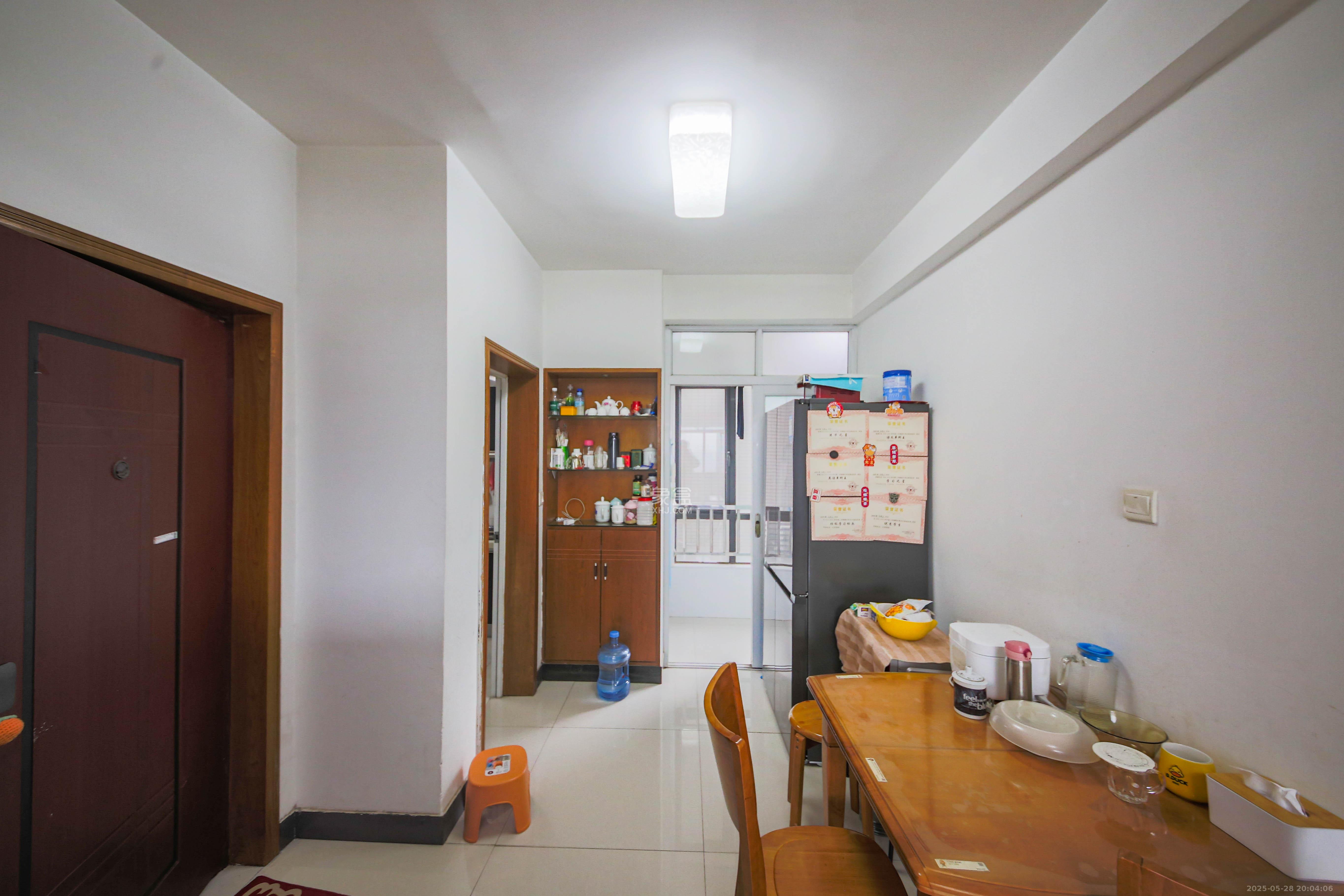 和庄  3室2厅2卫    92.0万 和庄  3室2厅2卫    92.0万客厅