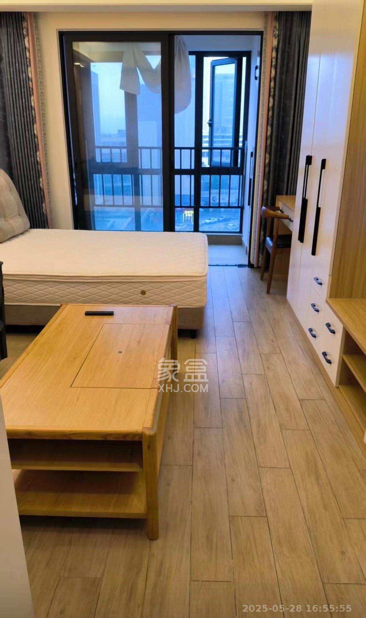 中海阅江府 1室1厅1卫 2100.0元/月 中海阅江府 1室1厅1卫 2100.0元/月室内图