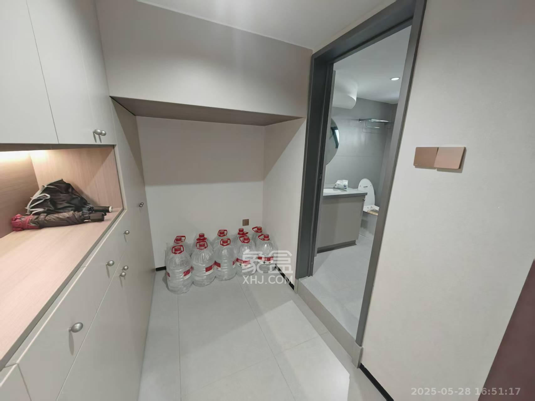 京武浪琴山三期(京武中心) 4室1厅1卫 7000.0元/月 京武浪琴山三期(京武中心) 4室1厅1卫 7000.0元/月室内图