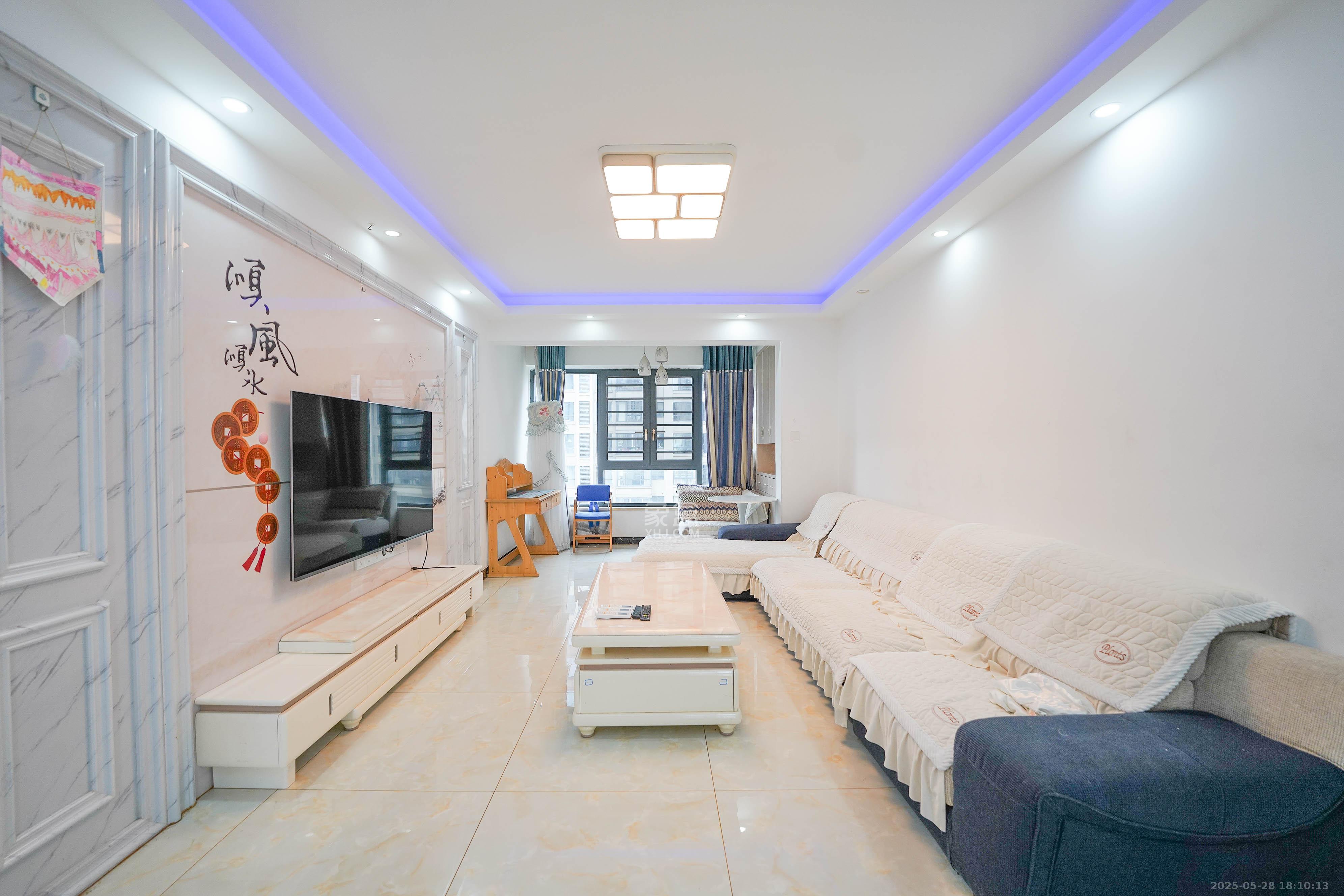 五矿万境蓝山  3室1厅1卫    98.0万 五矿万境蓝山  3室1厅1卫    98.0万阳台