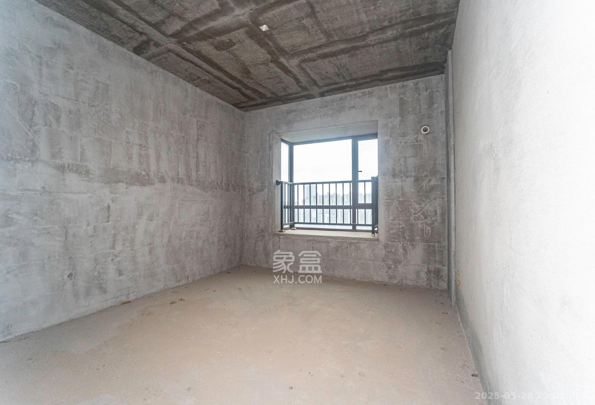 艺源颂雅小区(719街区)  3室2厅1卫    75.0万 艺源颂雅小区(719街区)  3室2厅1卫    75.0万卧室