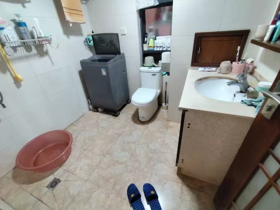 美源日月城  3室2厅2卫    260.0万 美源日月城  3室2厅2卫    260.0万室内图