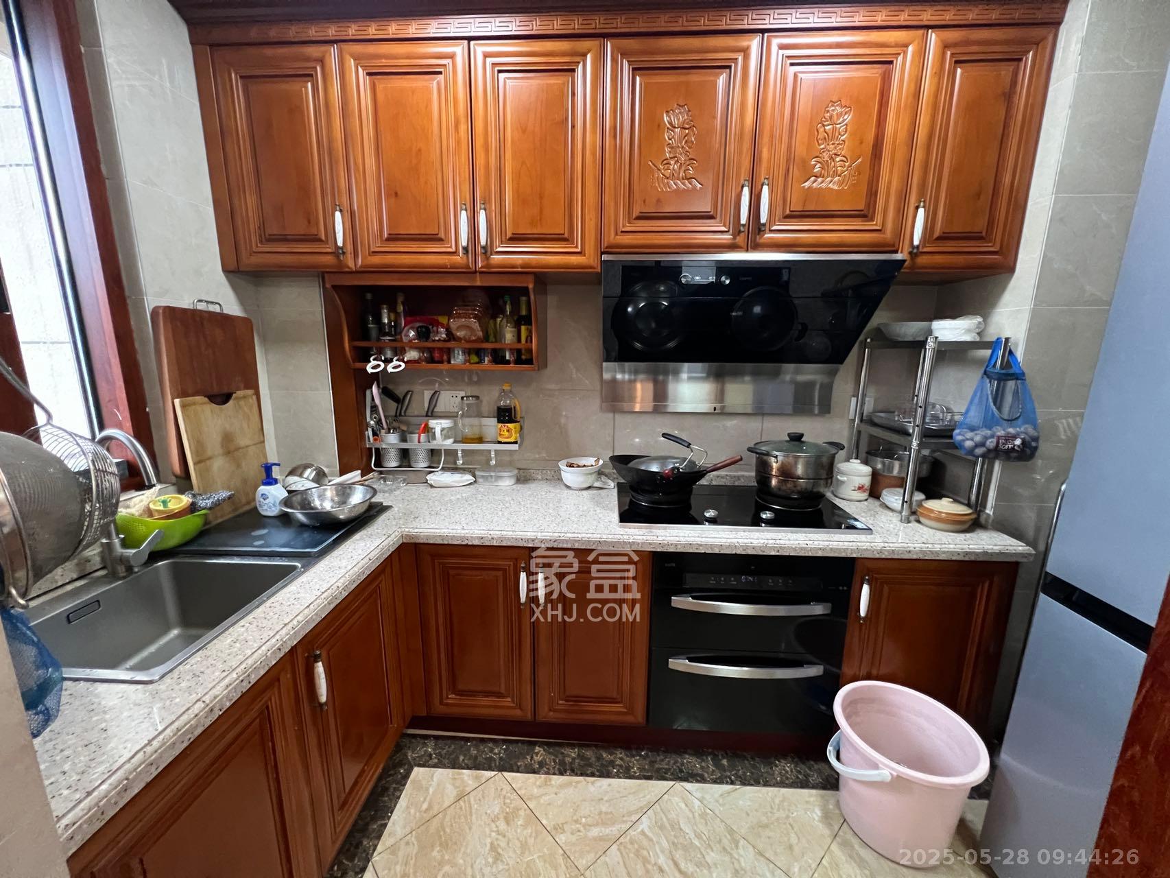 佳兆业云顶梅溪湖（佳兆业梅溪荟）  3室2厅2卫   3500.00元/月室内图